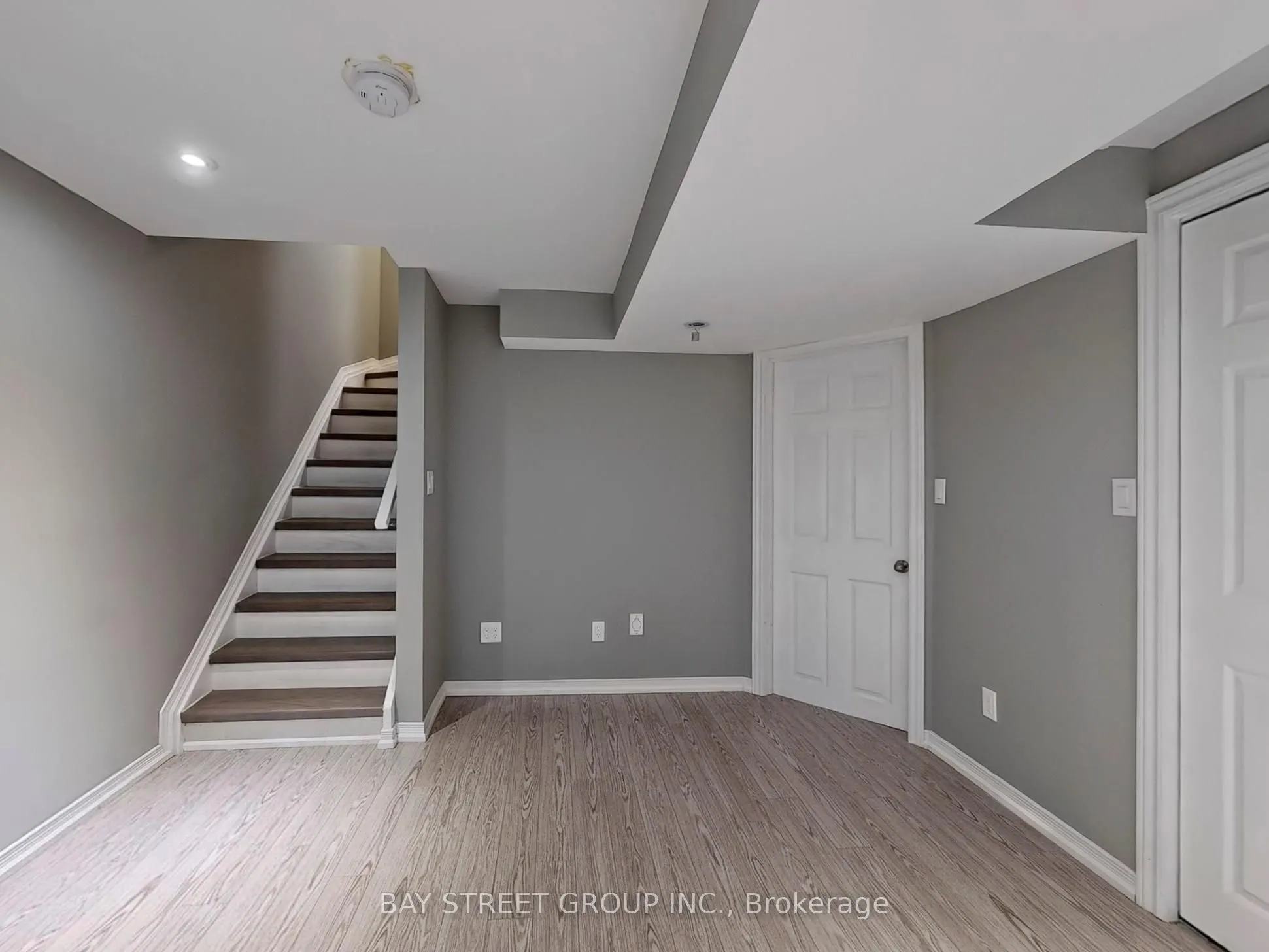 116 Woodroof Crescent