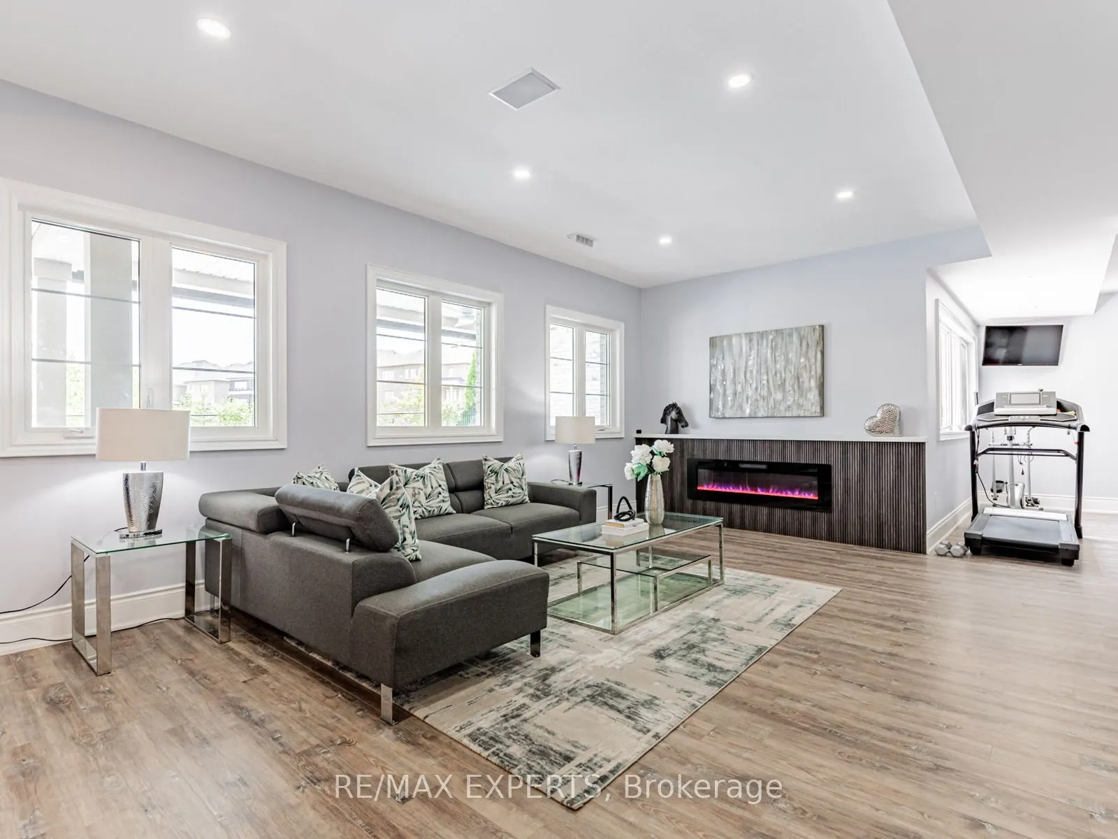 175 Woodgate Pines Drive