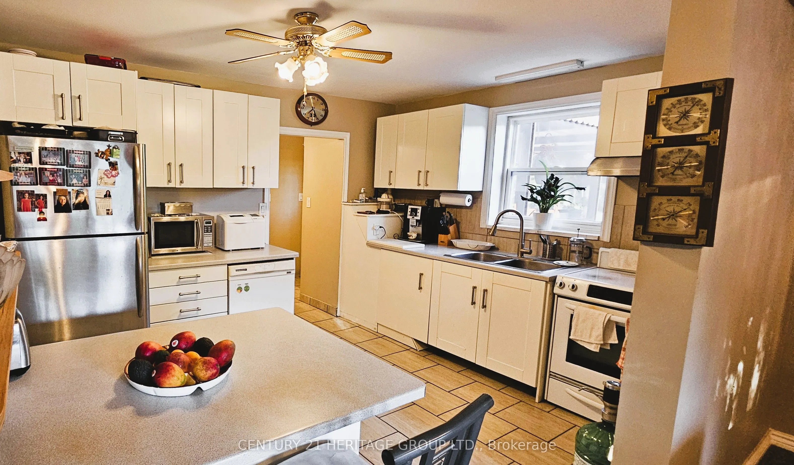 20336 Bathurst Street E, #2B