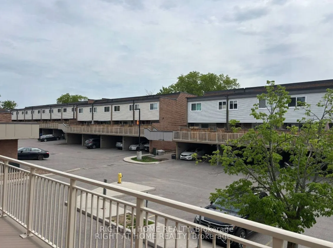 248 Milestone Crescent E, #120