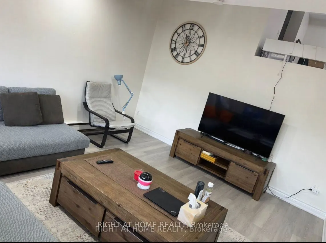 248 Milestone Crescent E, #120
