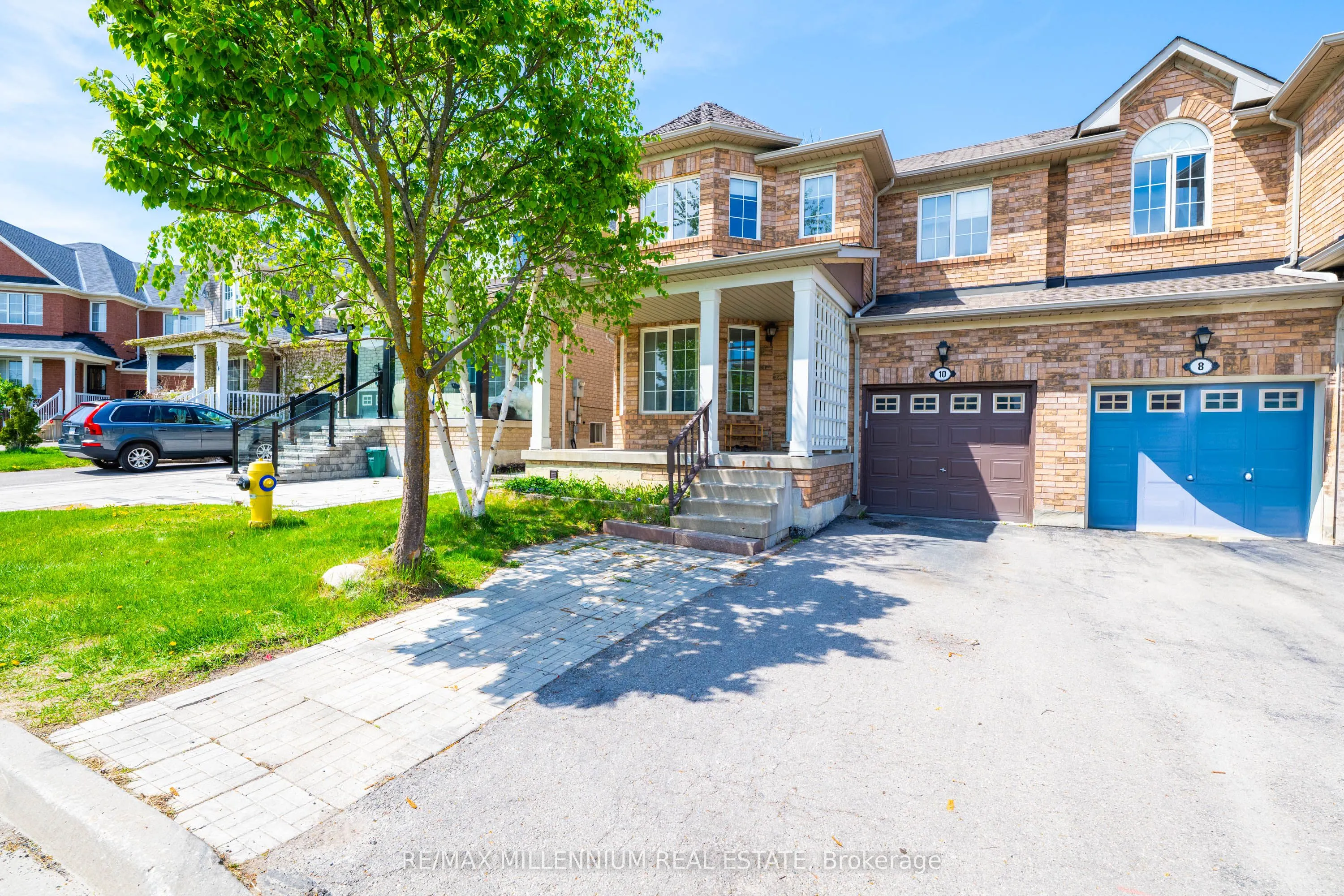 10 Mainland Crescent E