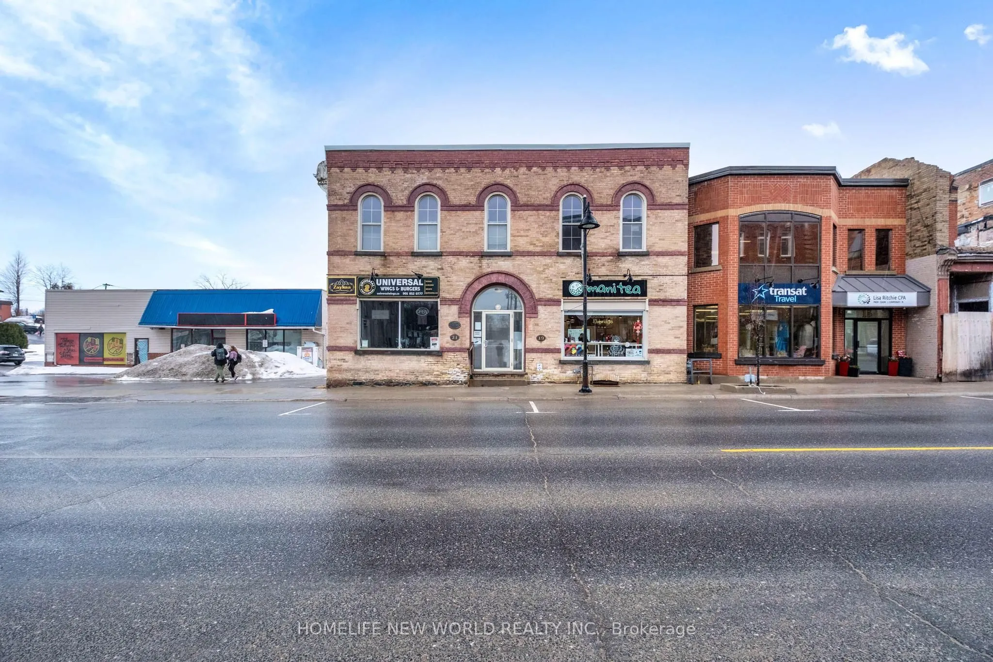 19 brock Street W