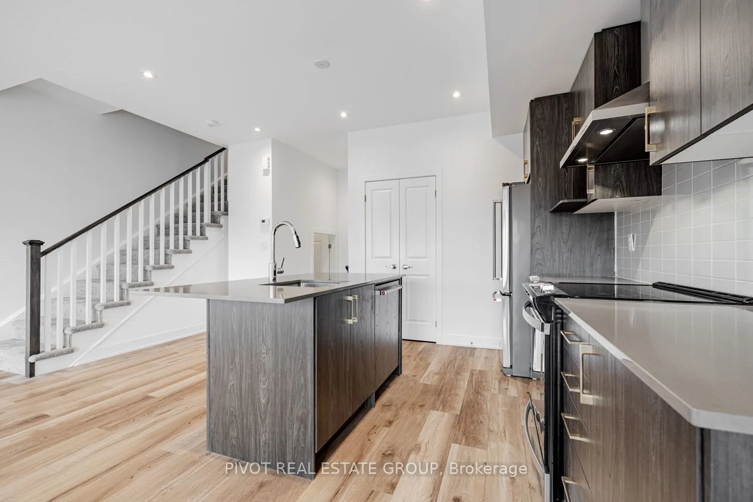 42 Covington Crescent