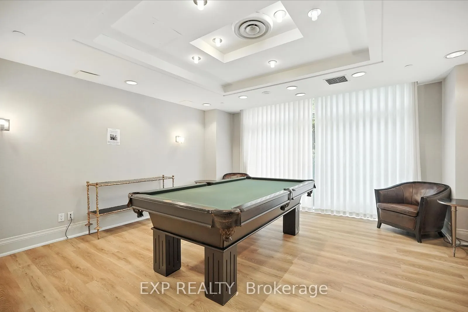 350 Red Maple Road, #505