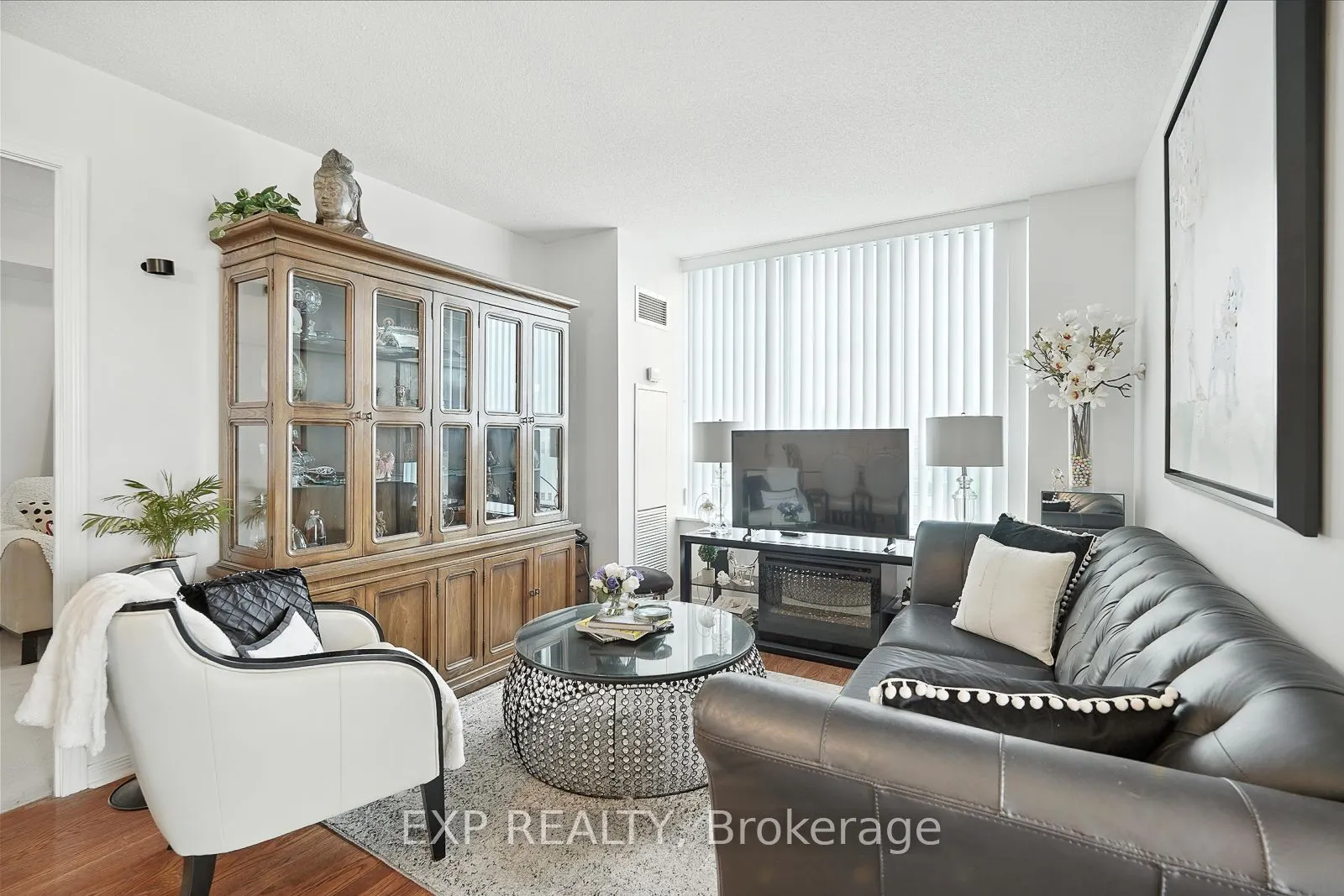 350 Red Maple Road, #505