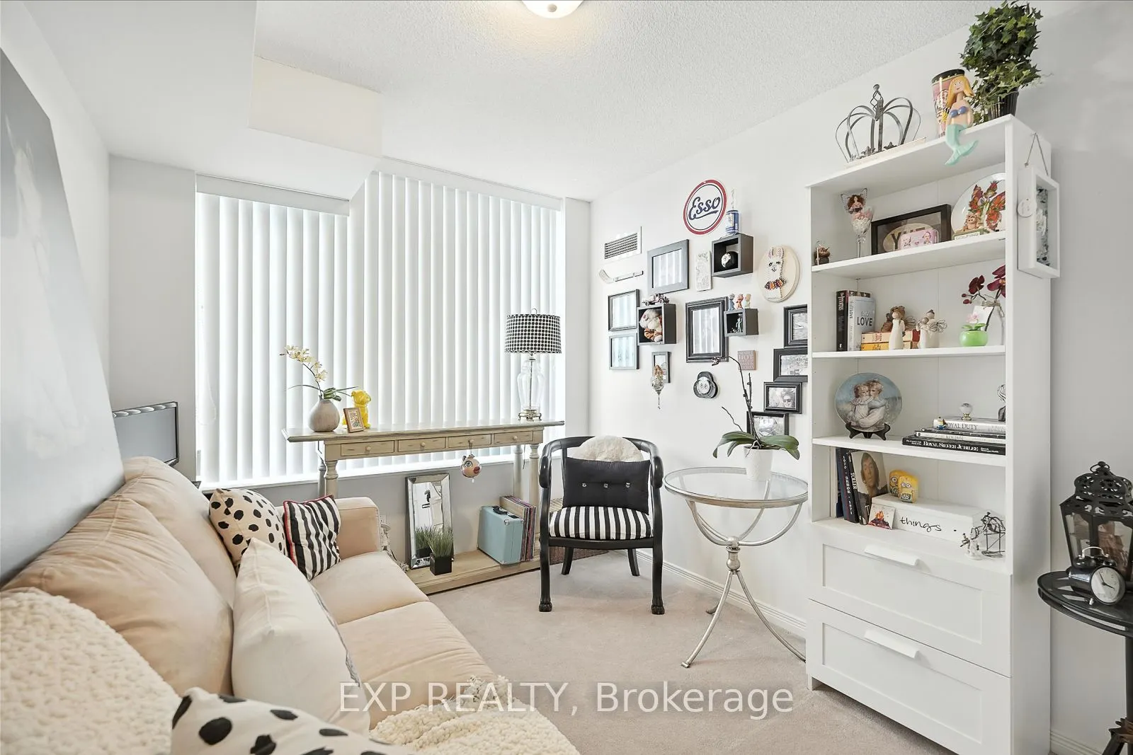 350 Red Maple Road, #505