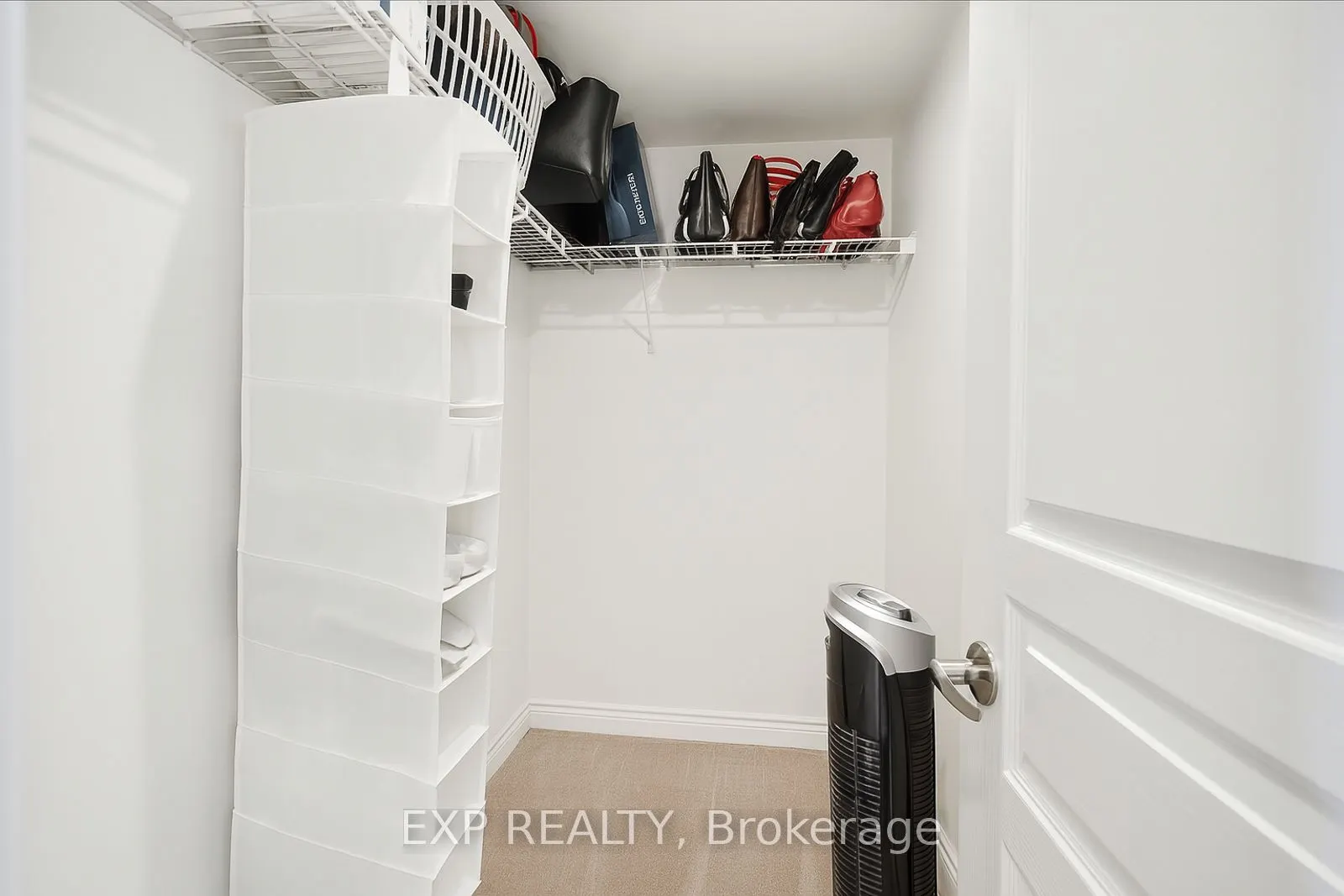 350 Red Maple Road, #505