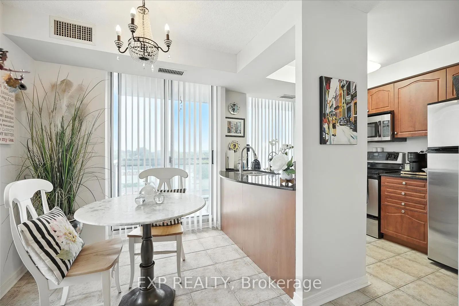 350 Red Maple Road, #505