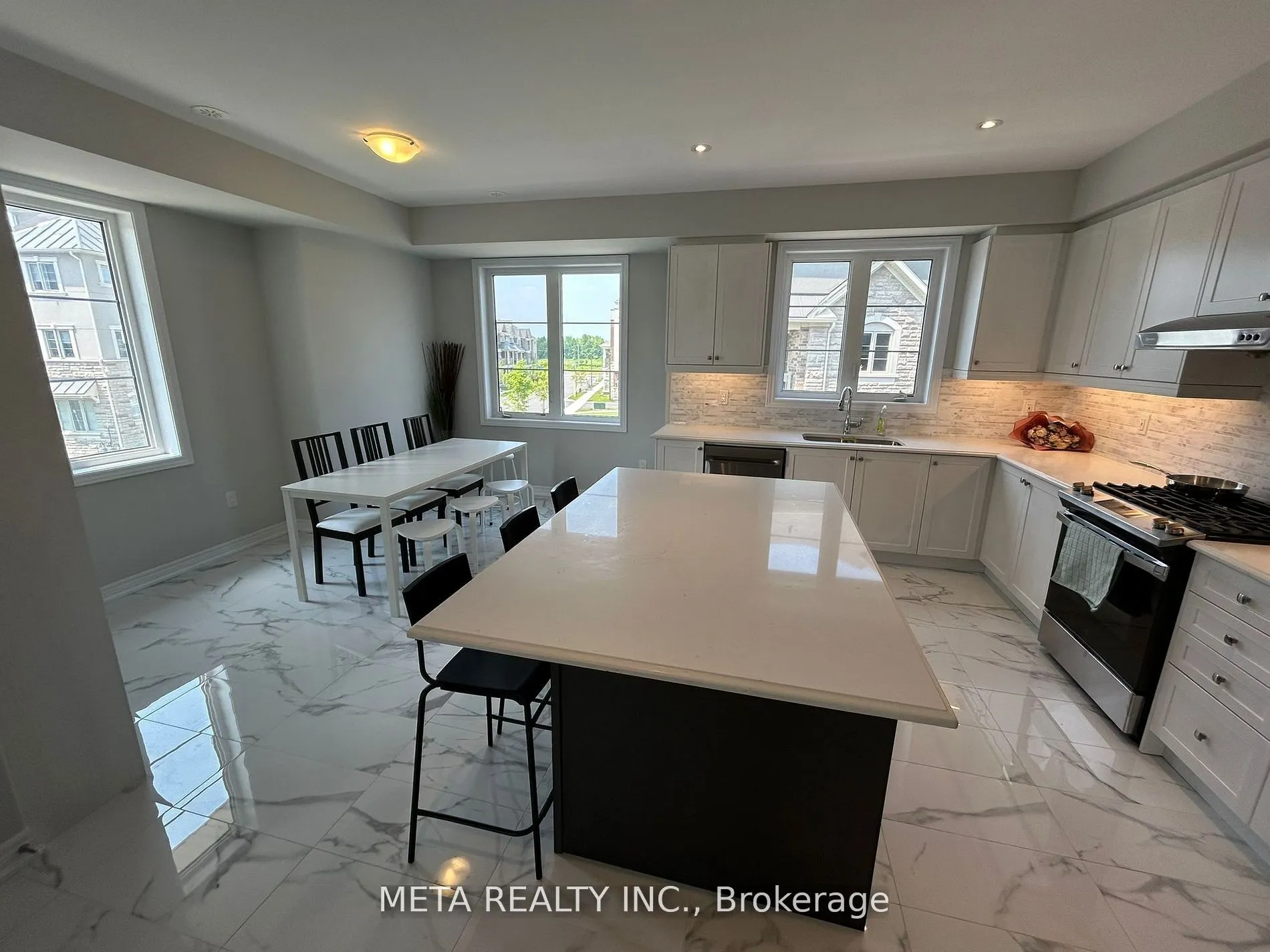 2 Bruce Boyd Drive