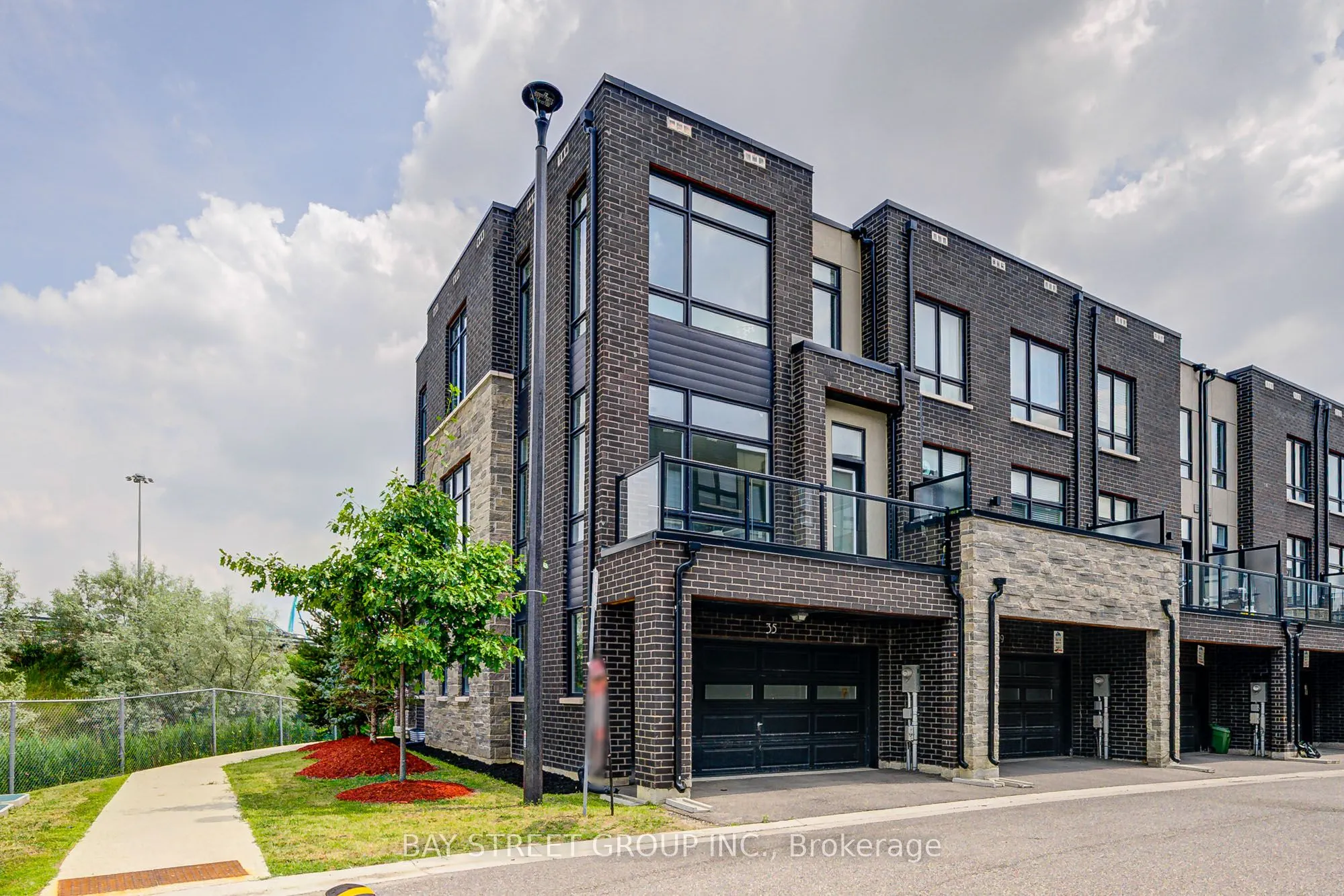35 Carpaccio Avenue