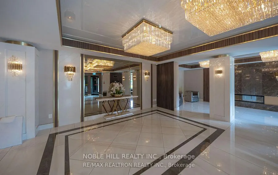 7420 Bathurst Street, #1110