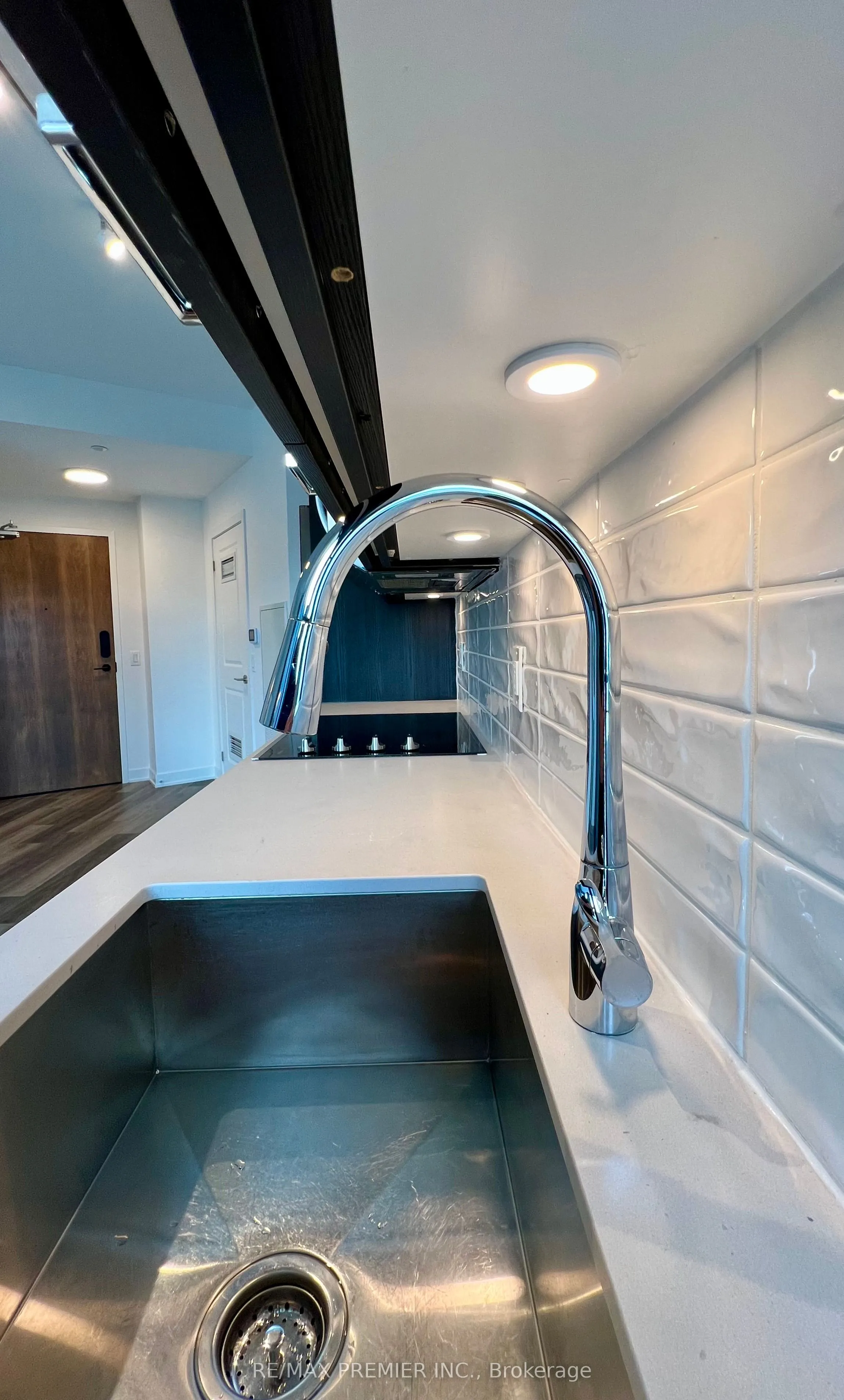 120 Eagle Rock Way, #601