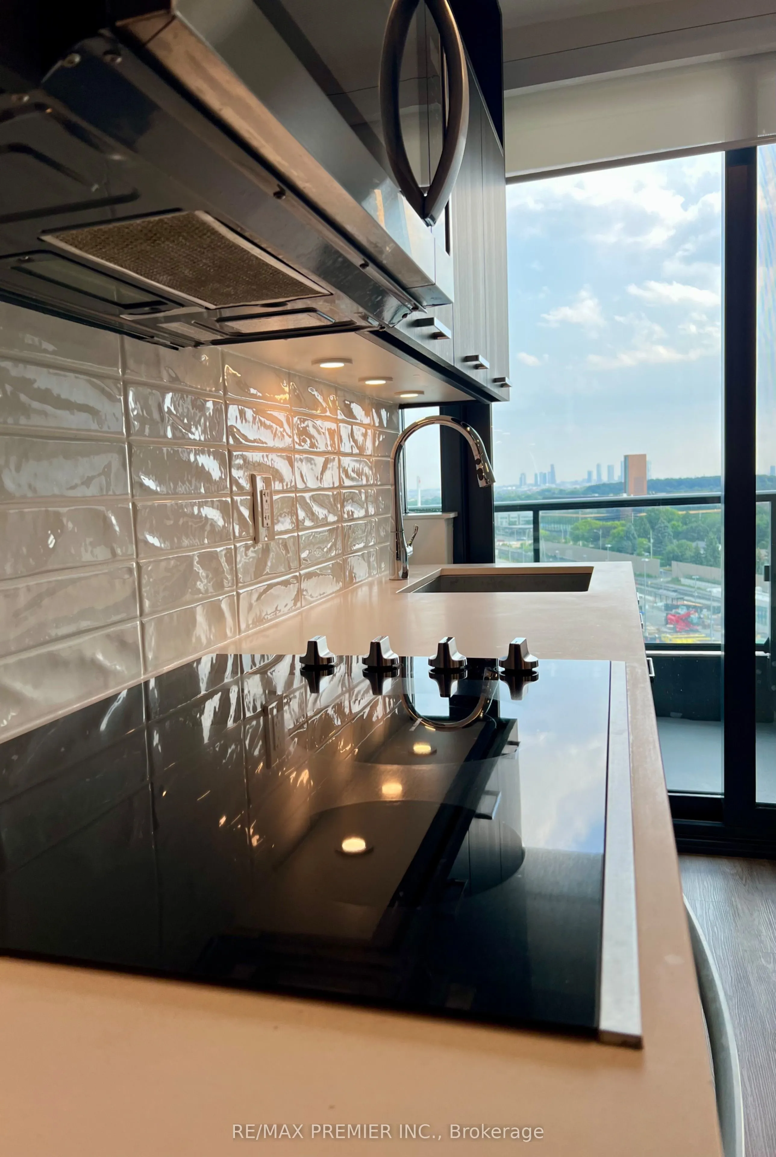 120 Eagle Rock Way, #601