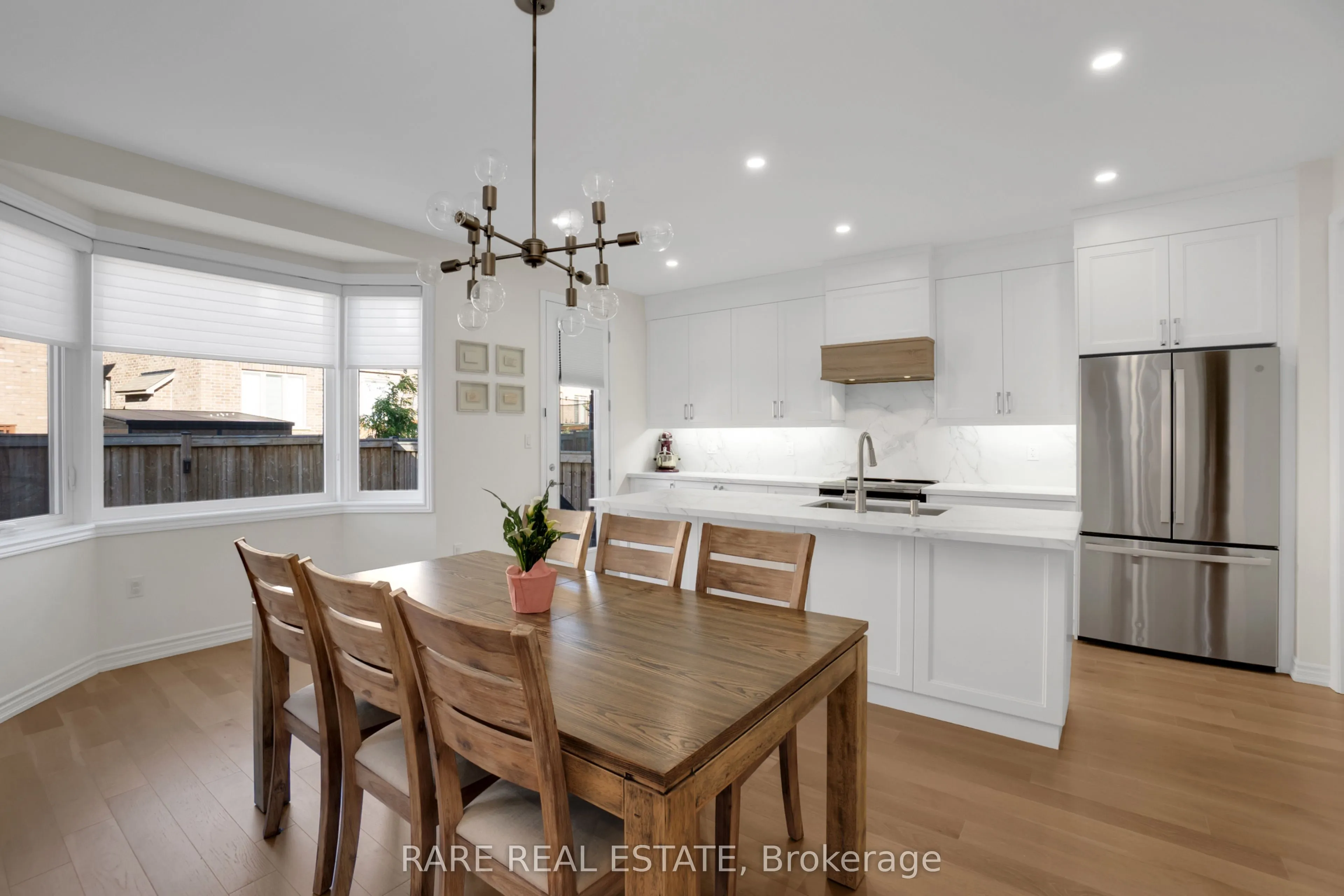 206 Stevenson Crescent