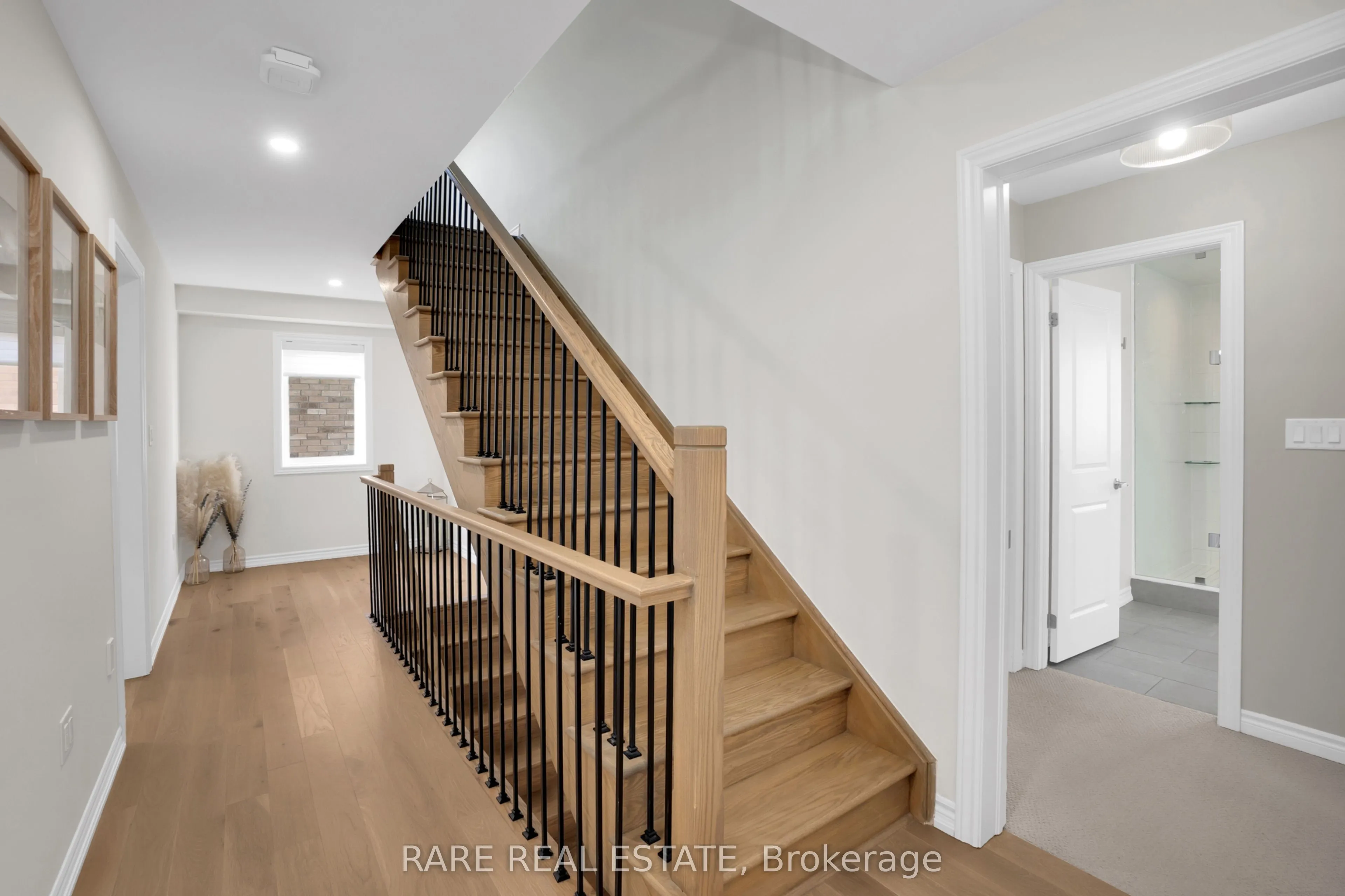 206 Stevenson Crescent