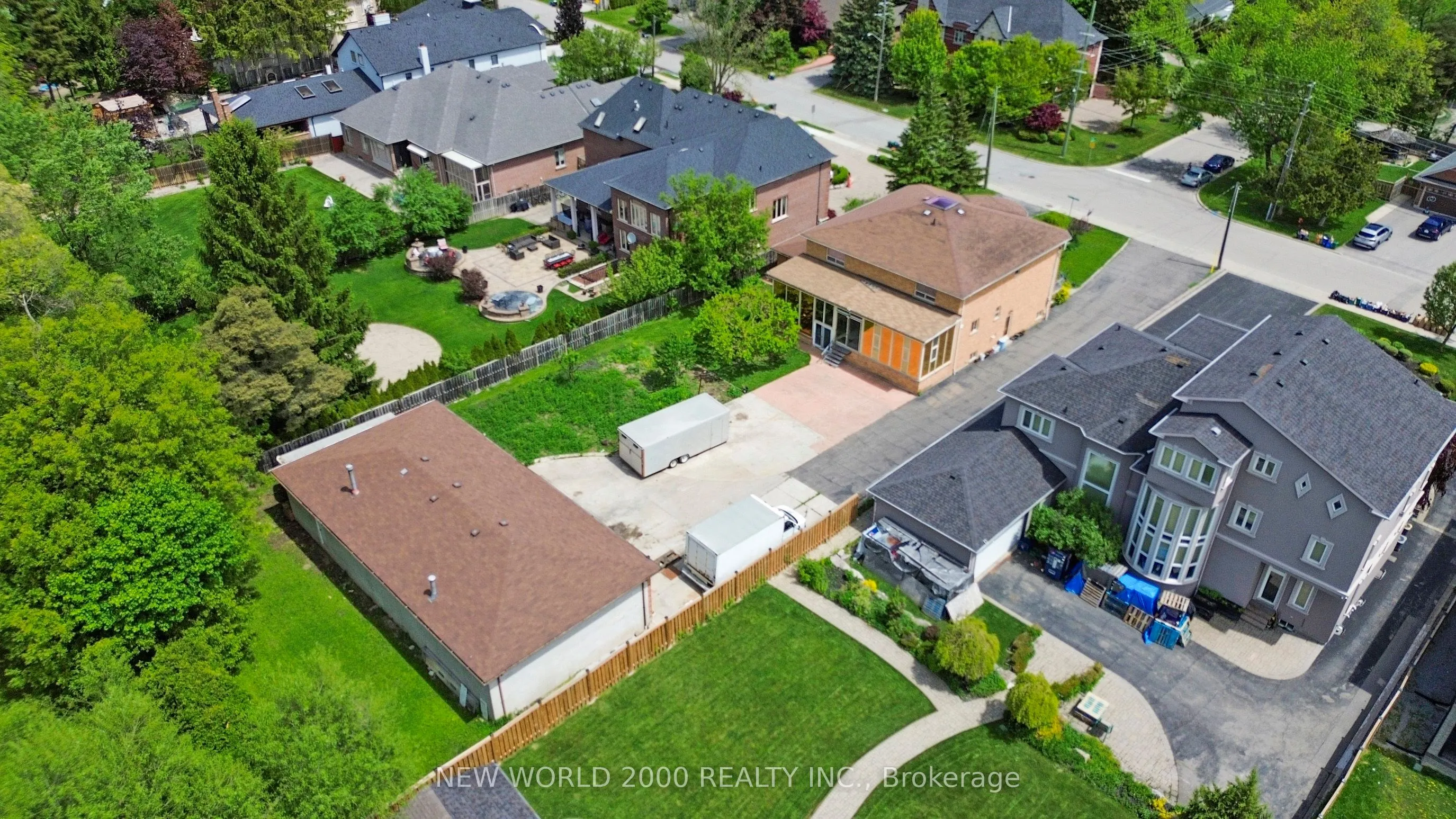 62 Langstaff Road W