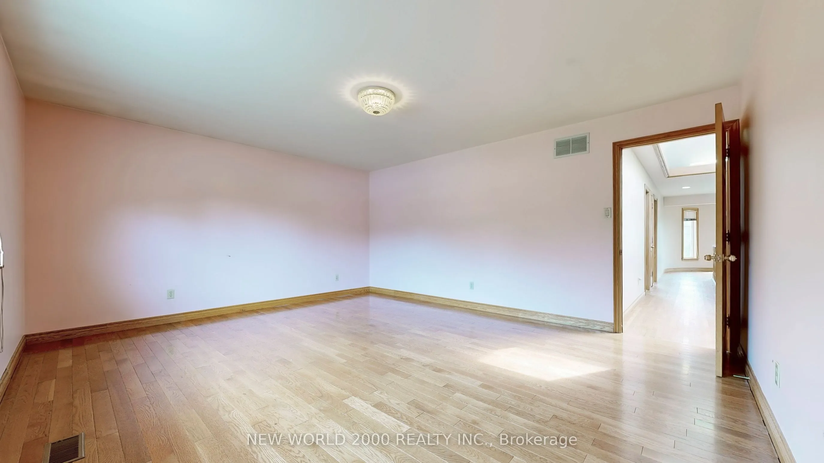 62 Langstaff Road W