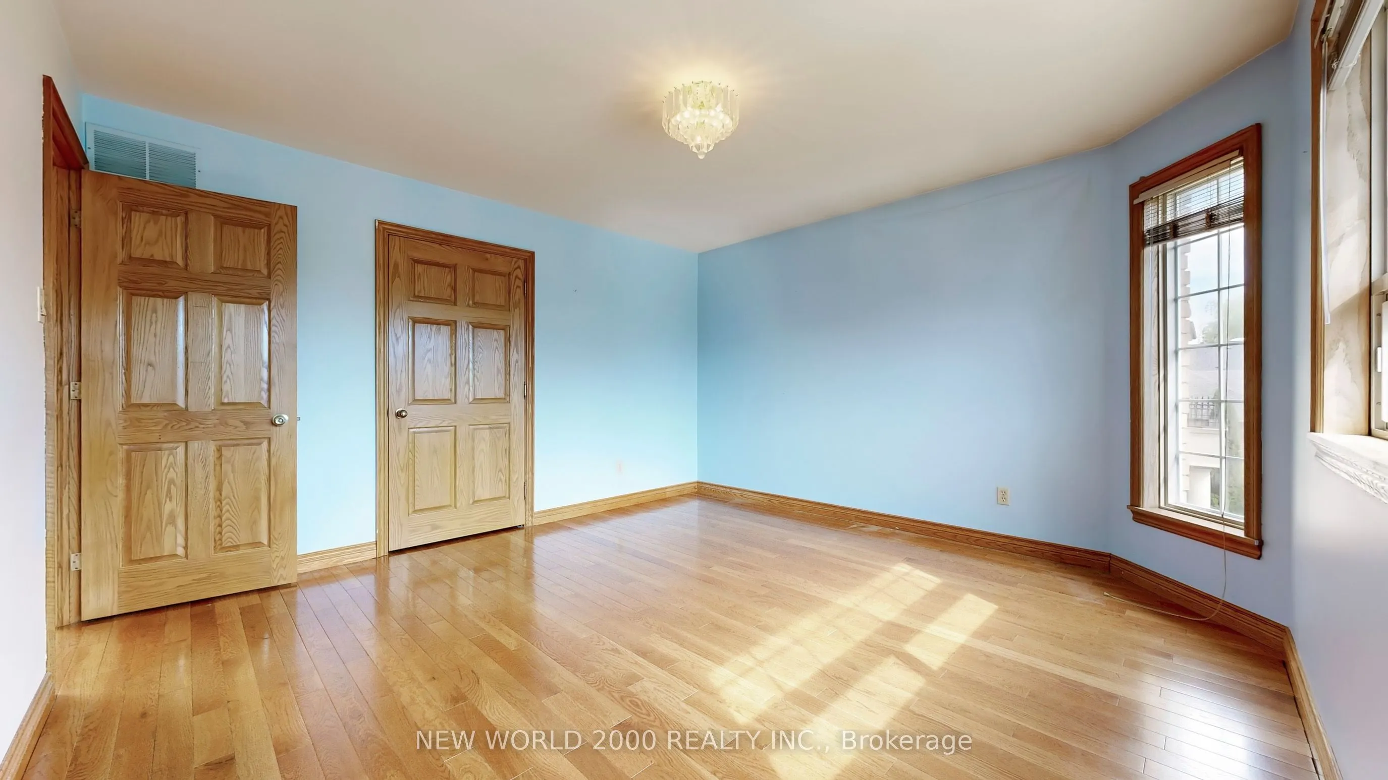 62 Langstaff Road W