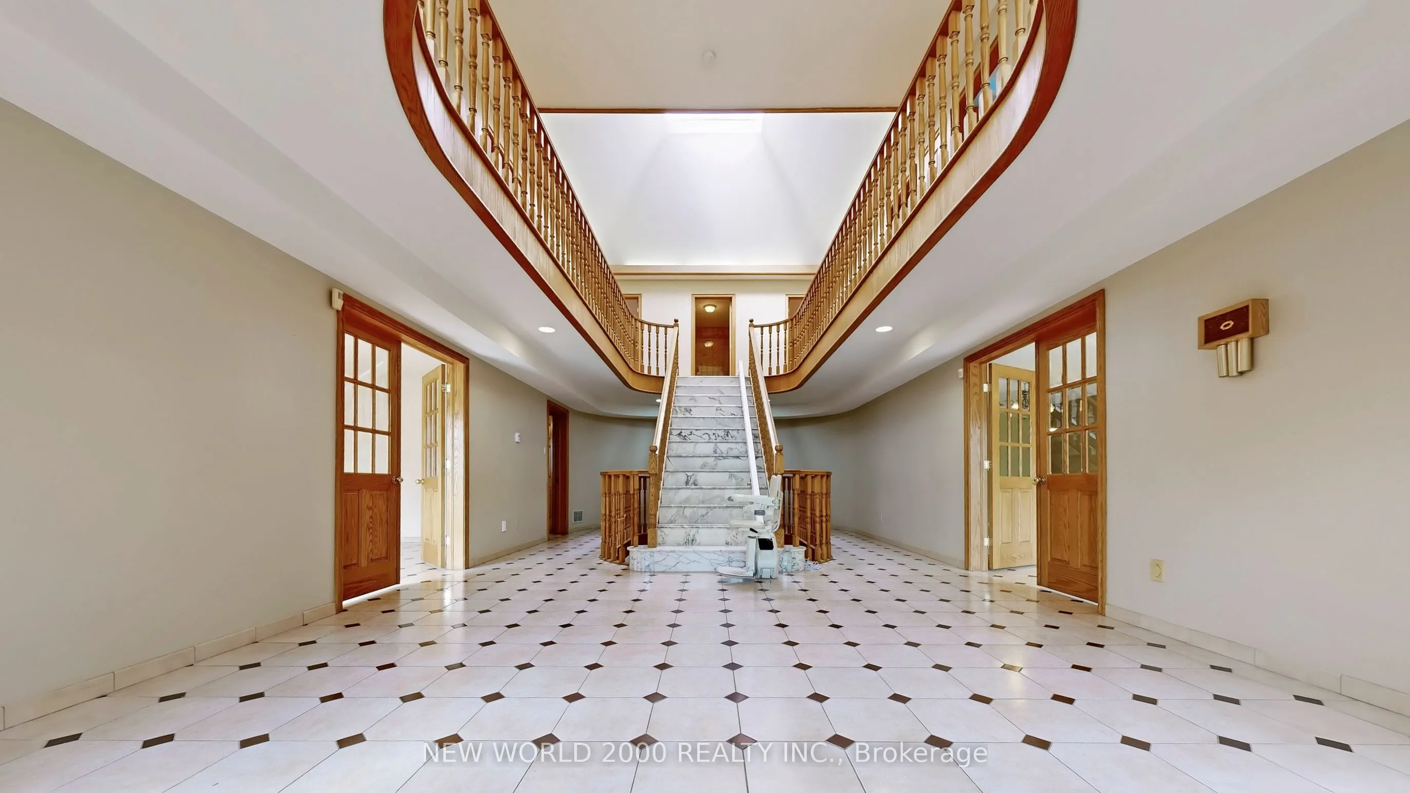 62 Langstaff Road W