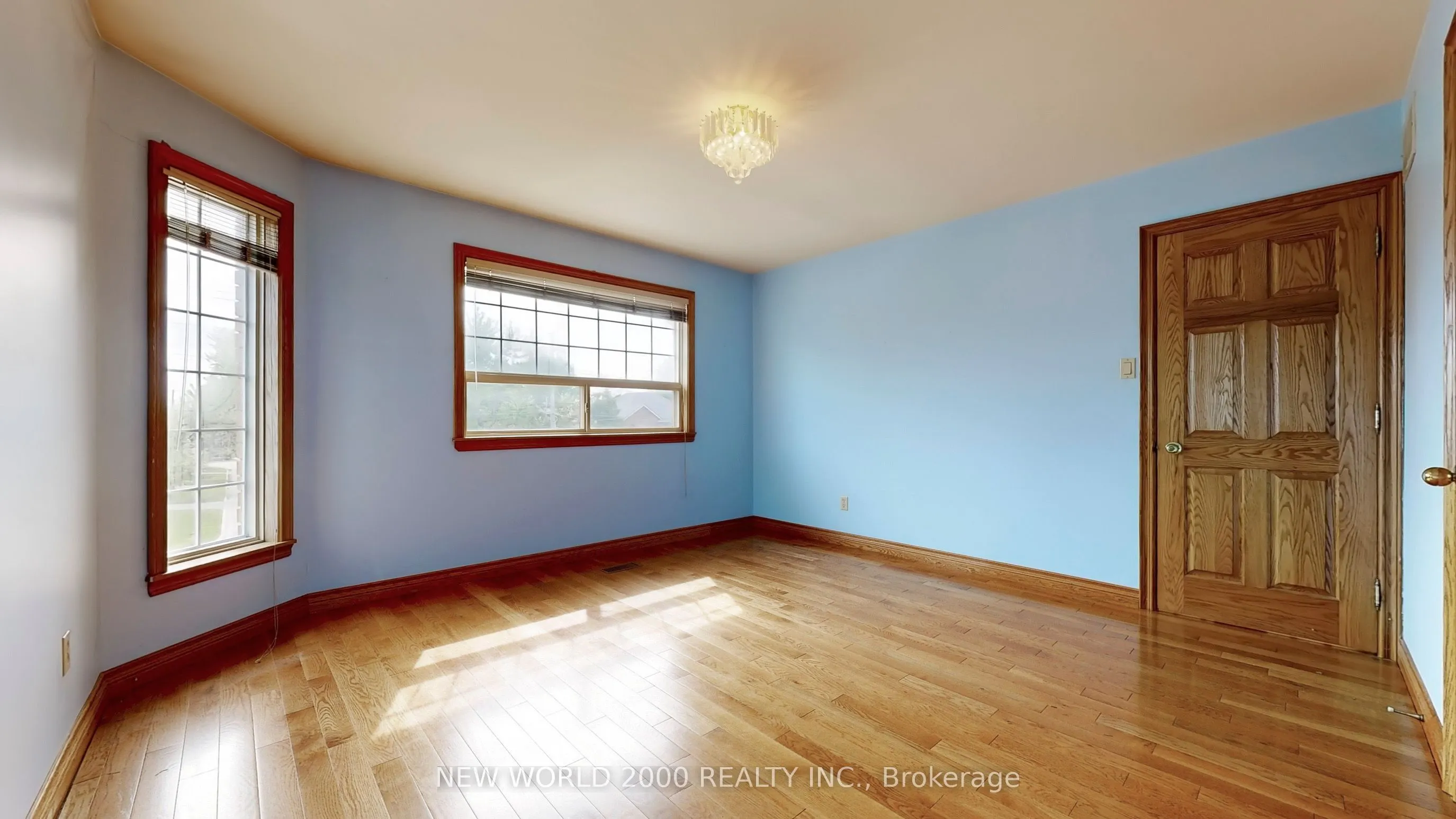 62 Langstaff Road W