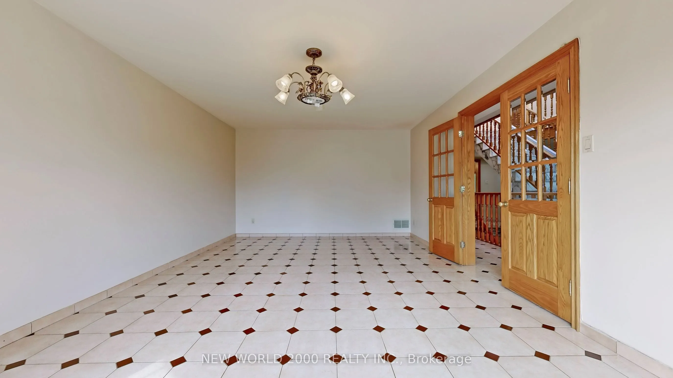 62 Langstaff Road W
