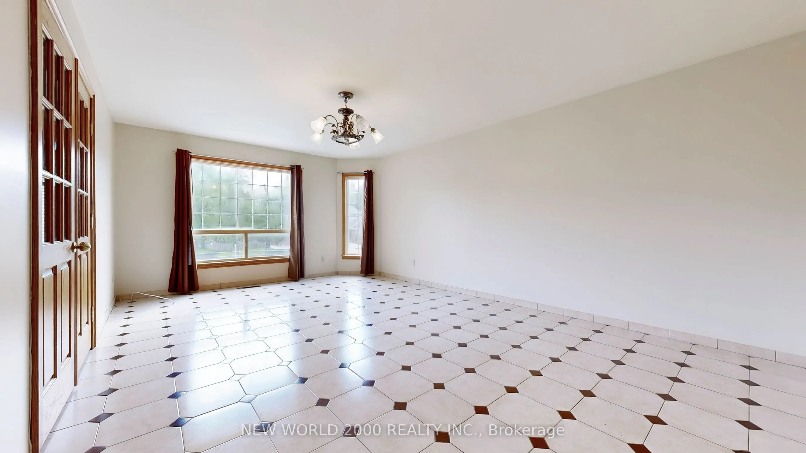 62 Langstaff Road W