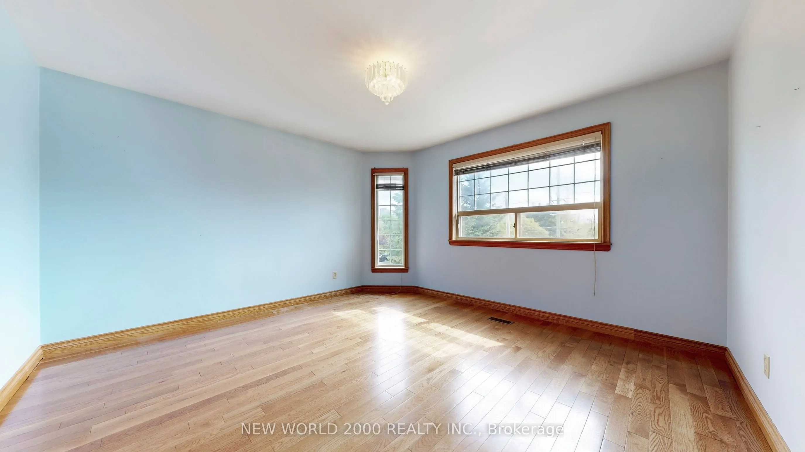 62 Langstaff Road W