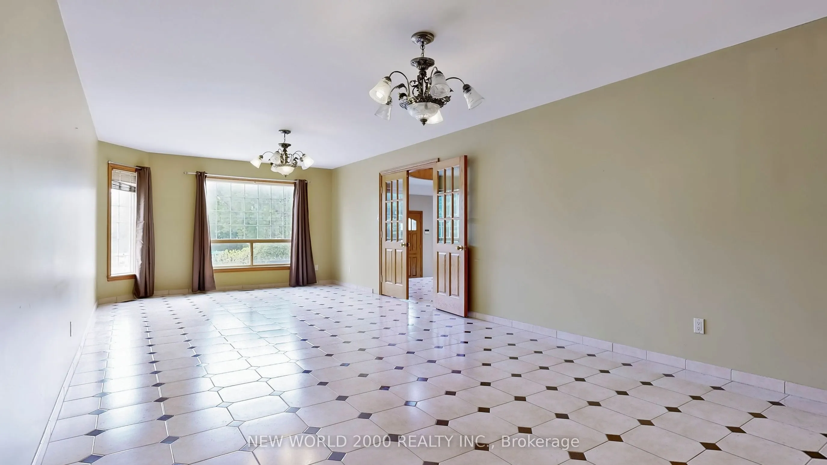 62 Langstaff Road W