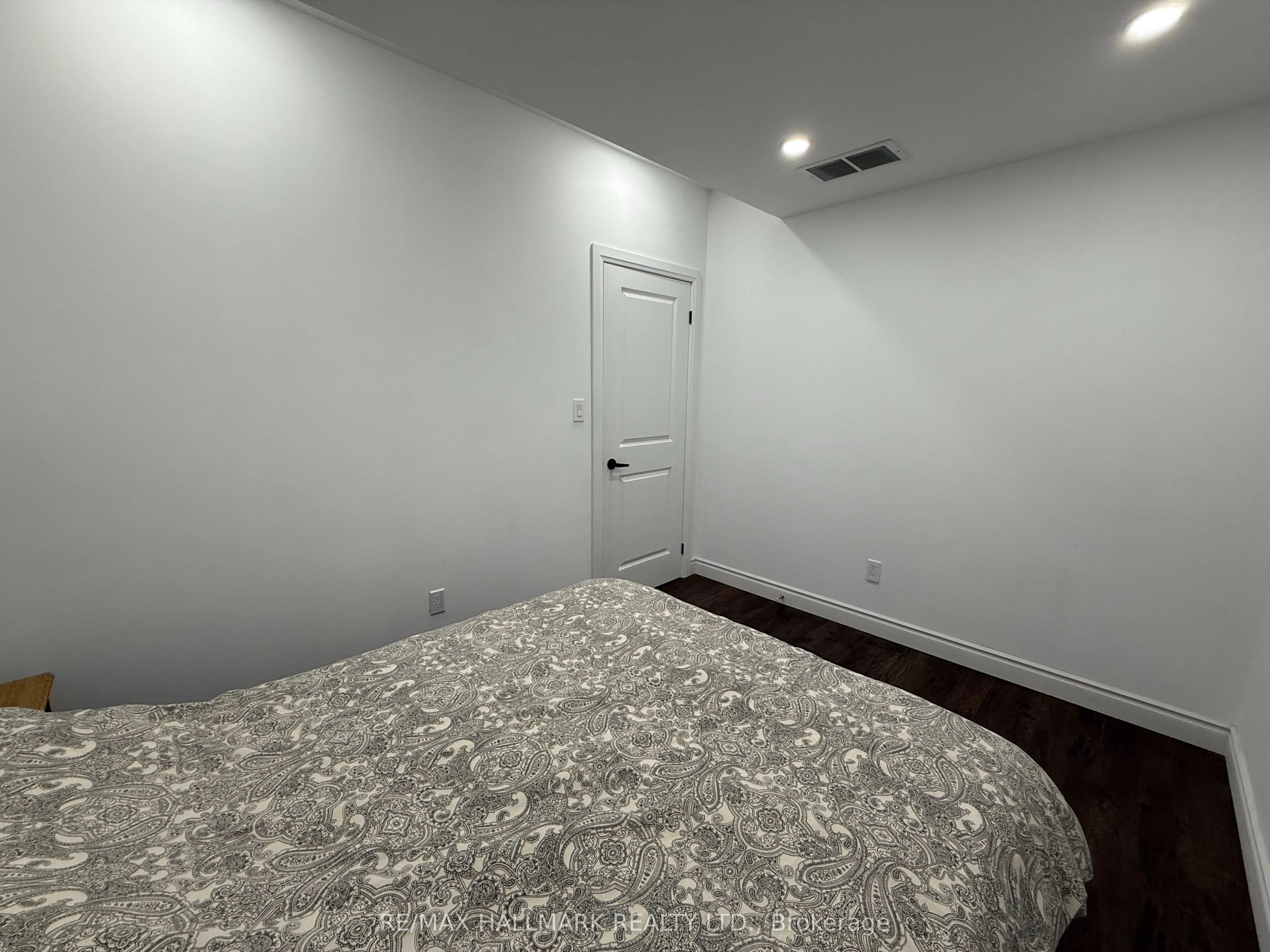 91 Glensteeple Trail, #Bsmt
