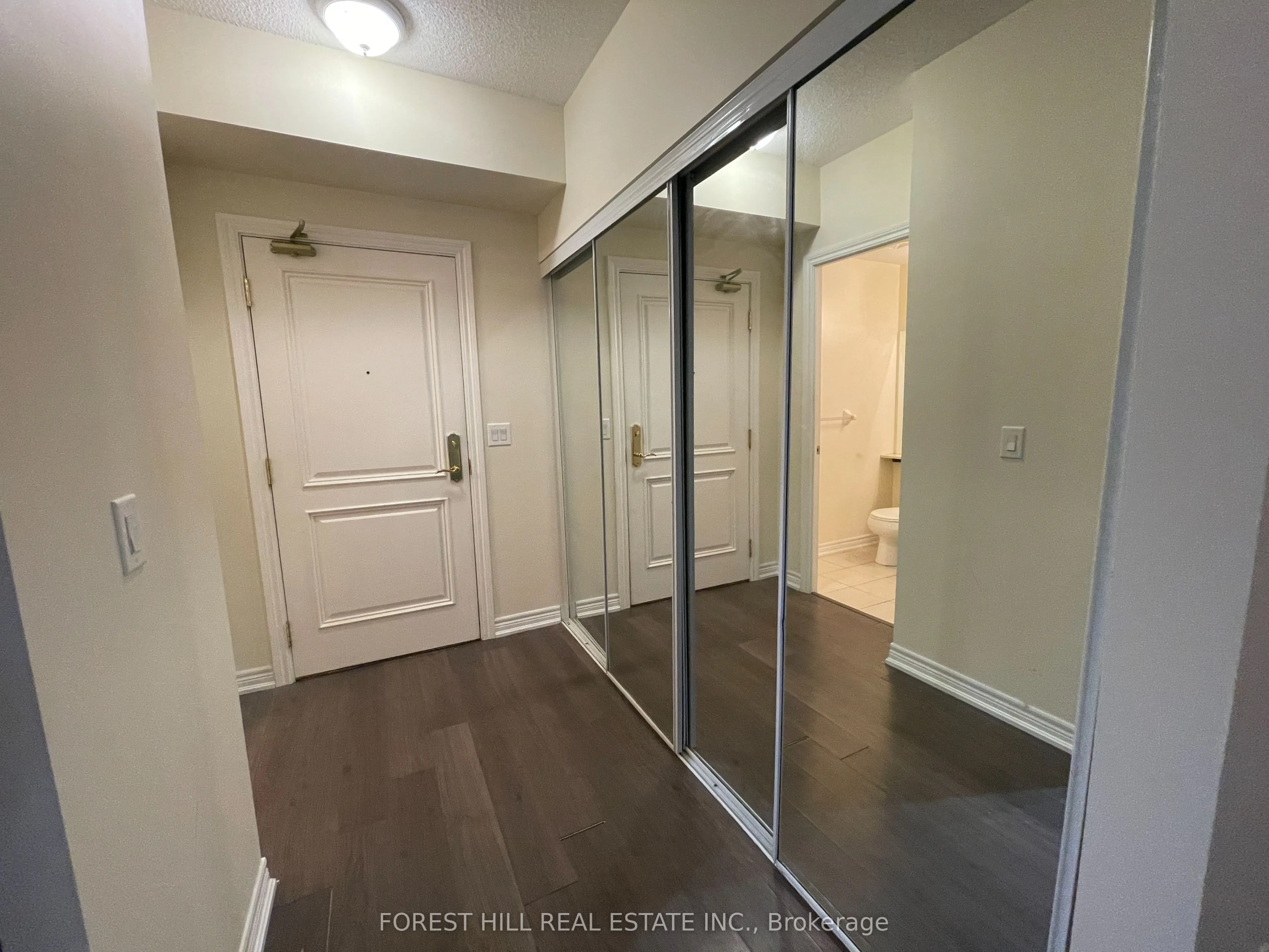 9245 Jane Street, #614