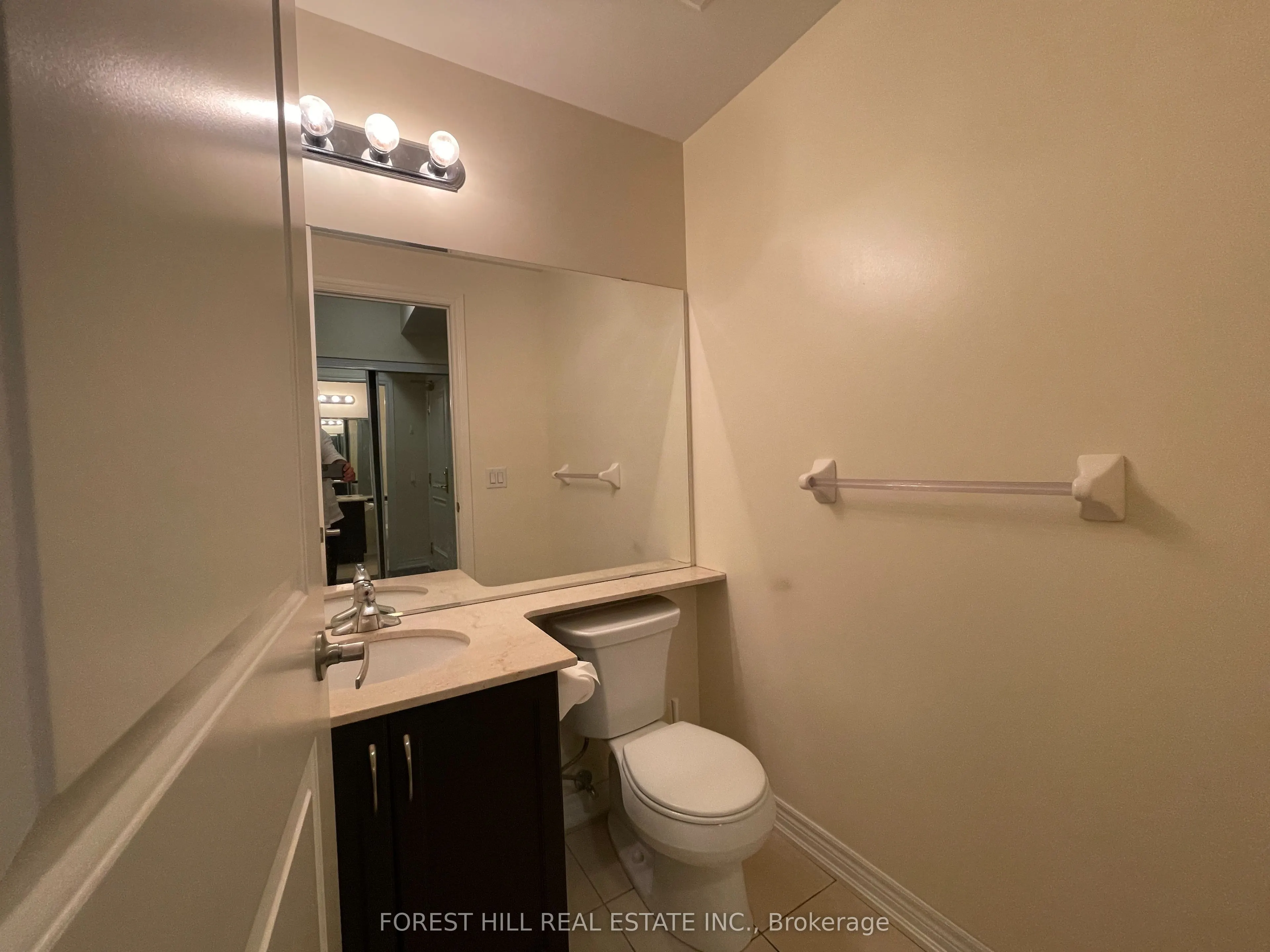 9245 Jane Street, #614