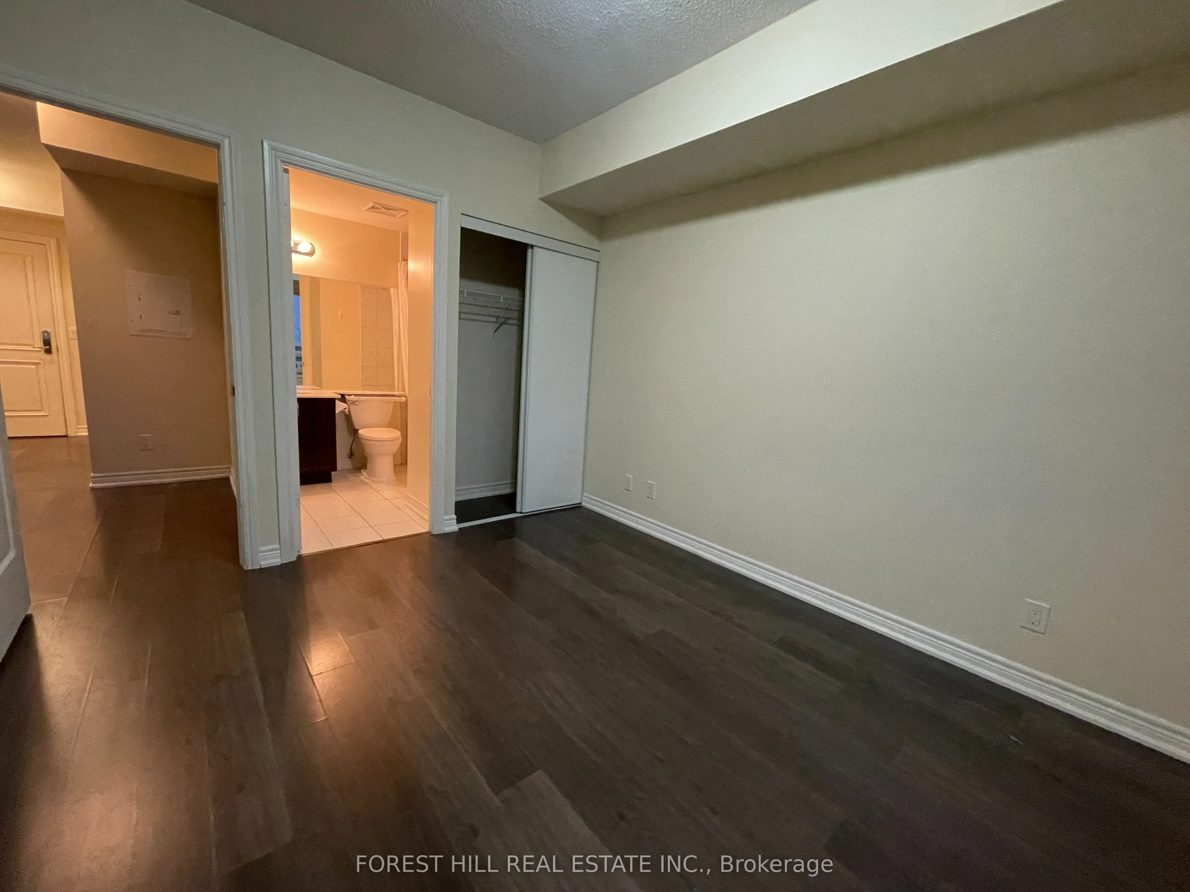 9245 Jane Street, #614