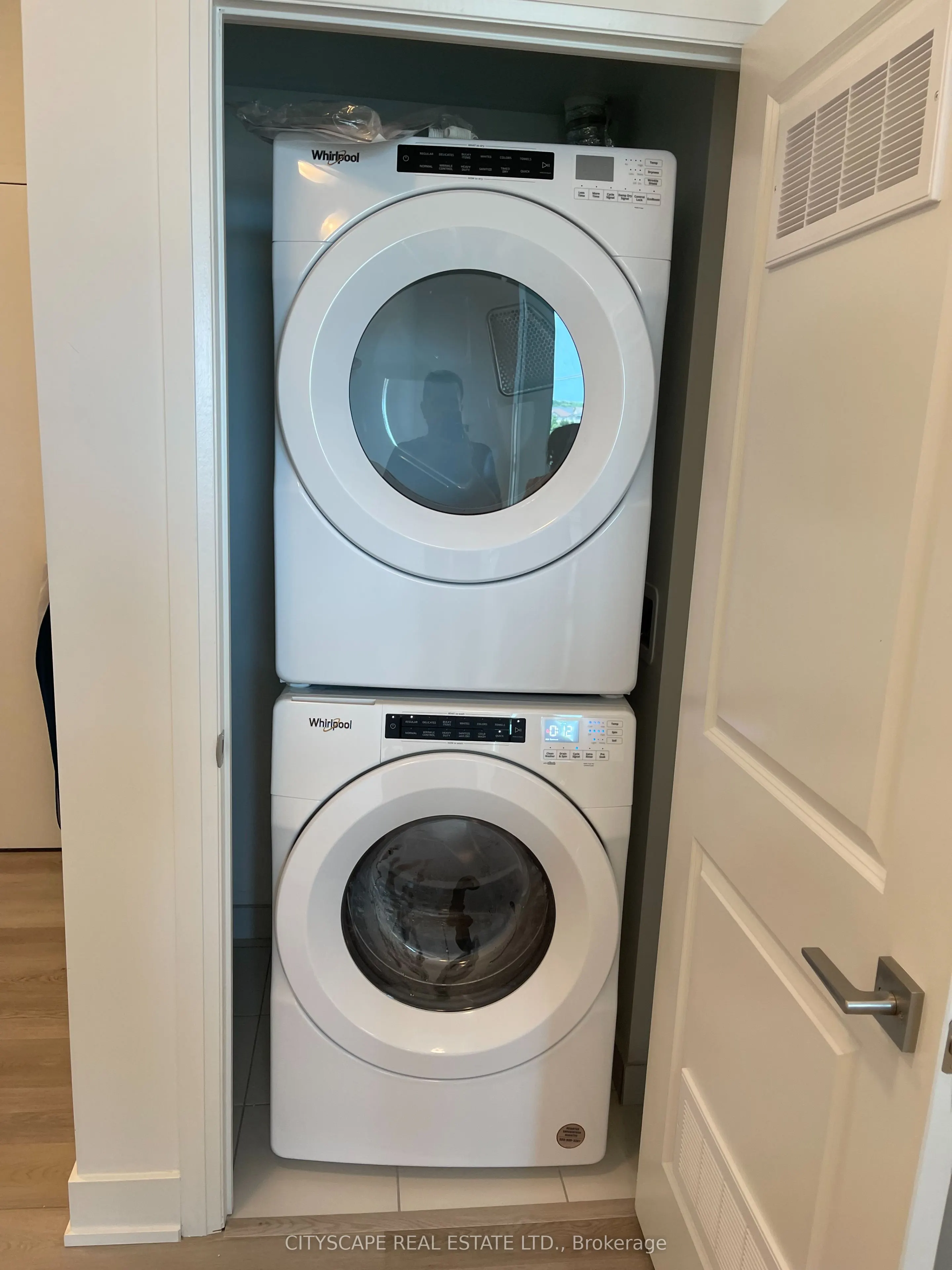 11782 Ninth Line E, #411A