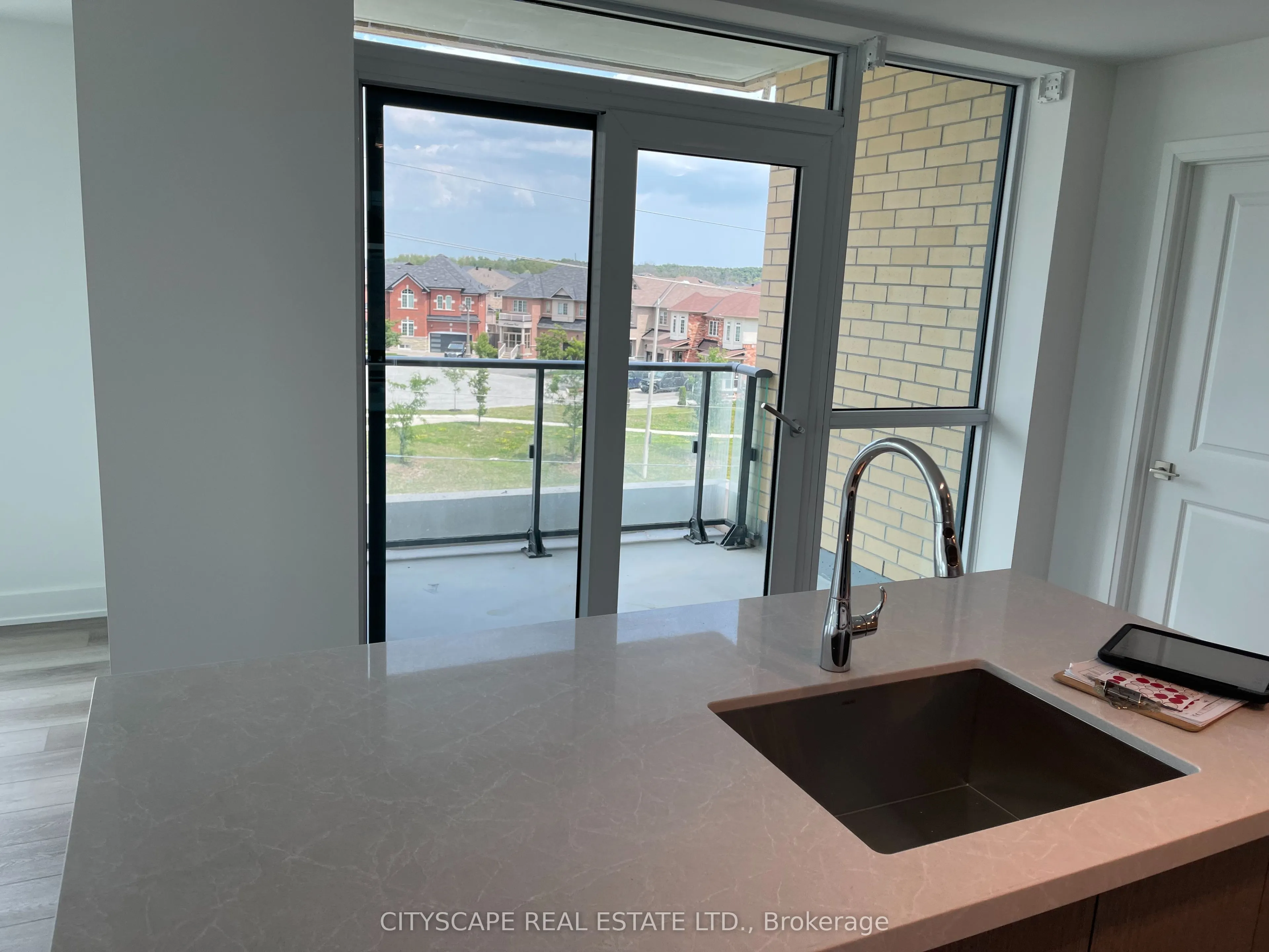 11782 Ninth Line E, #411A