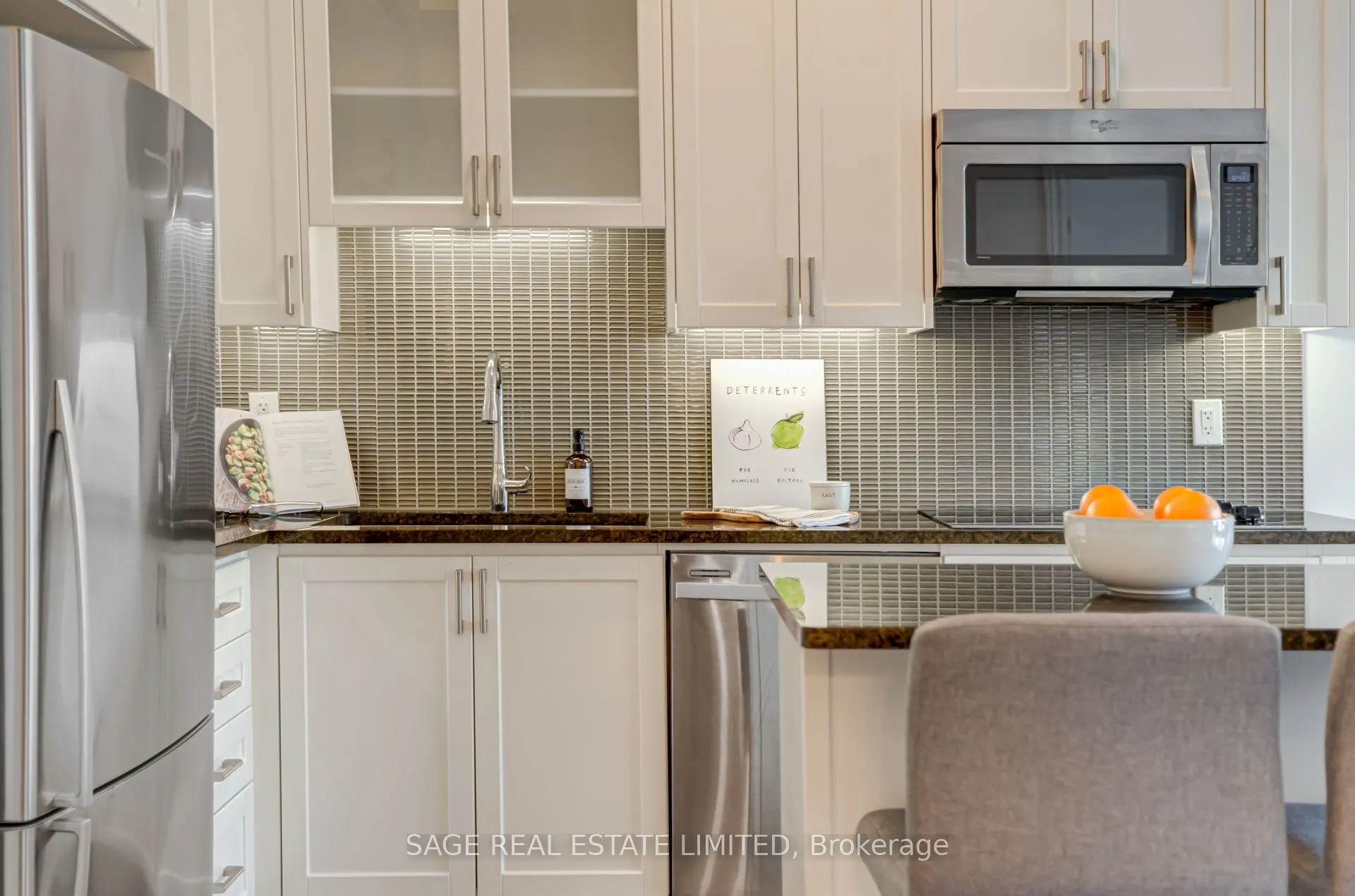 9090 Yonge Street, #102B
