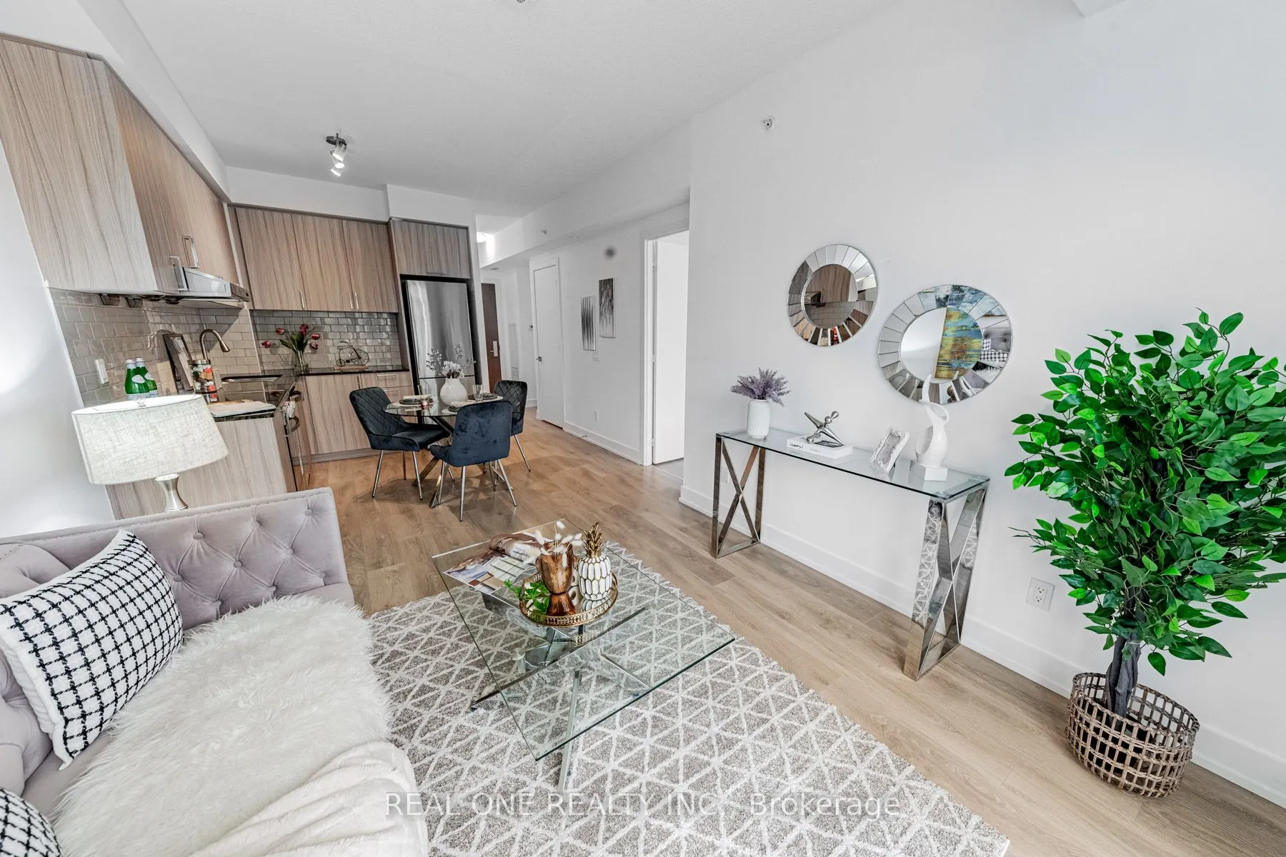278 Buchanan Drive, #625E