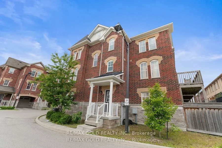 10 Porter Avenue W, #25