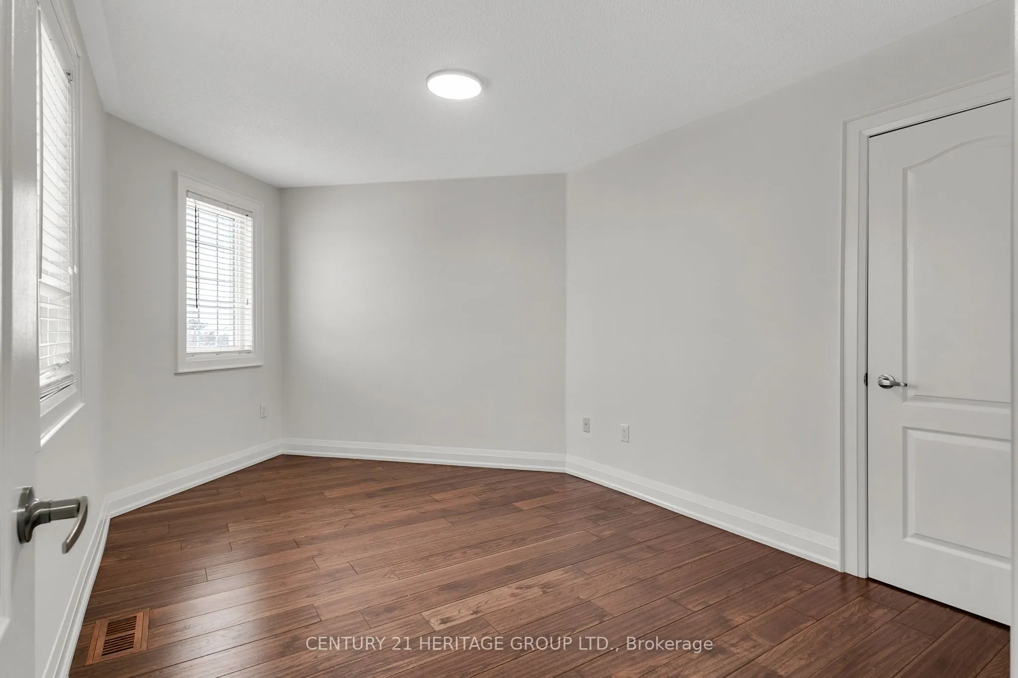 10 Post Oak Drive, #7