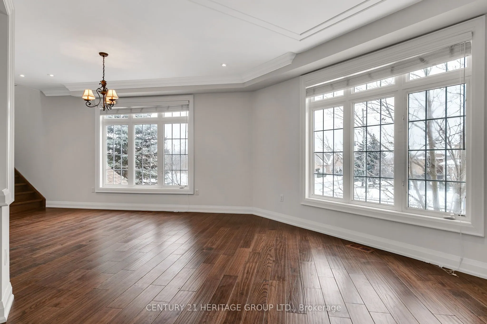 10 Post Oak Drive, #7