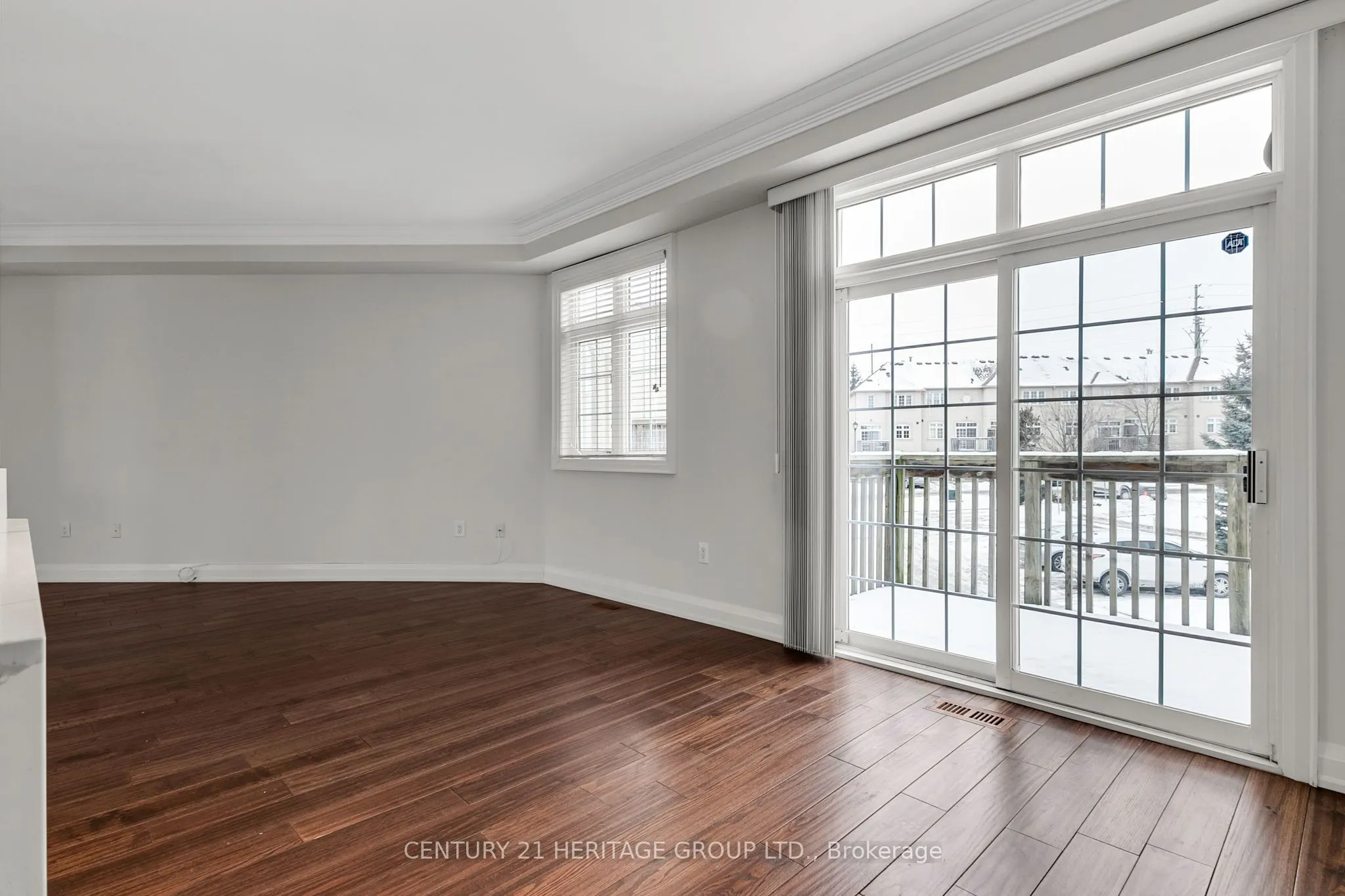 10 Post Oak Drive, #7