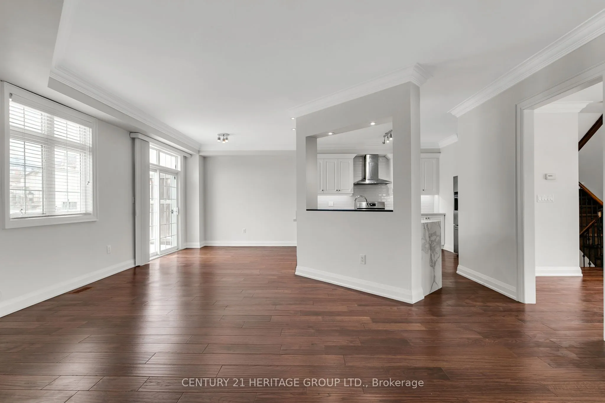 10 Post Oak Drive, #7