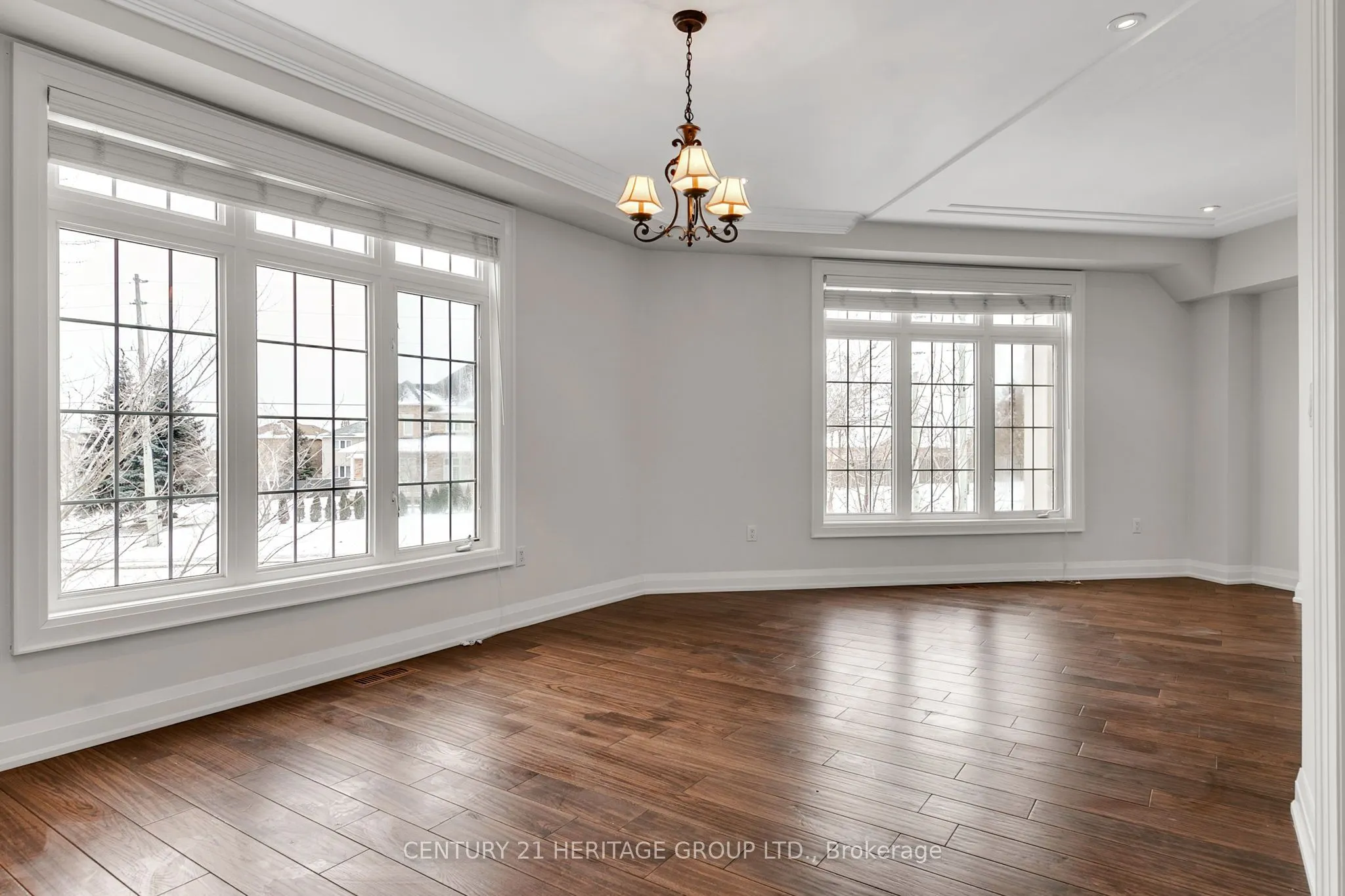 10 Post Oak Drive, #7