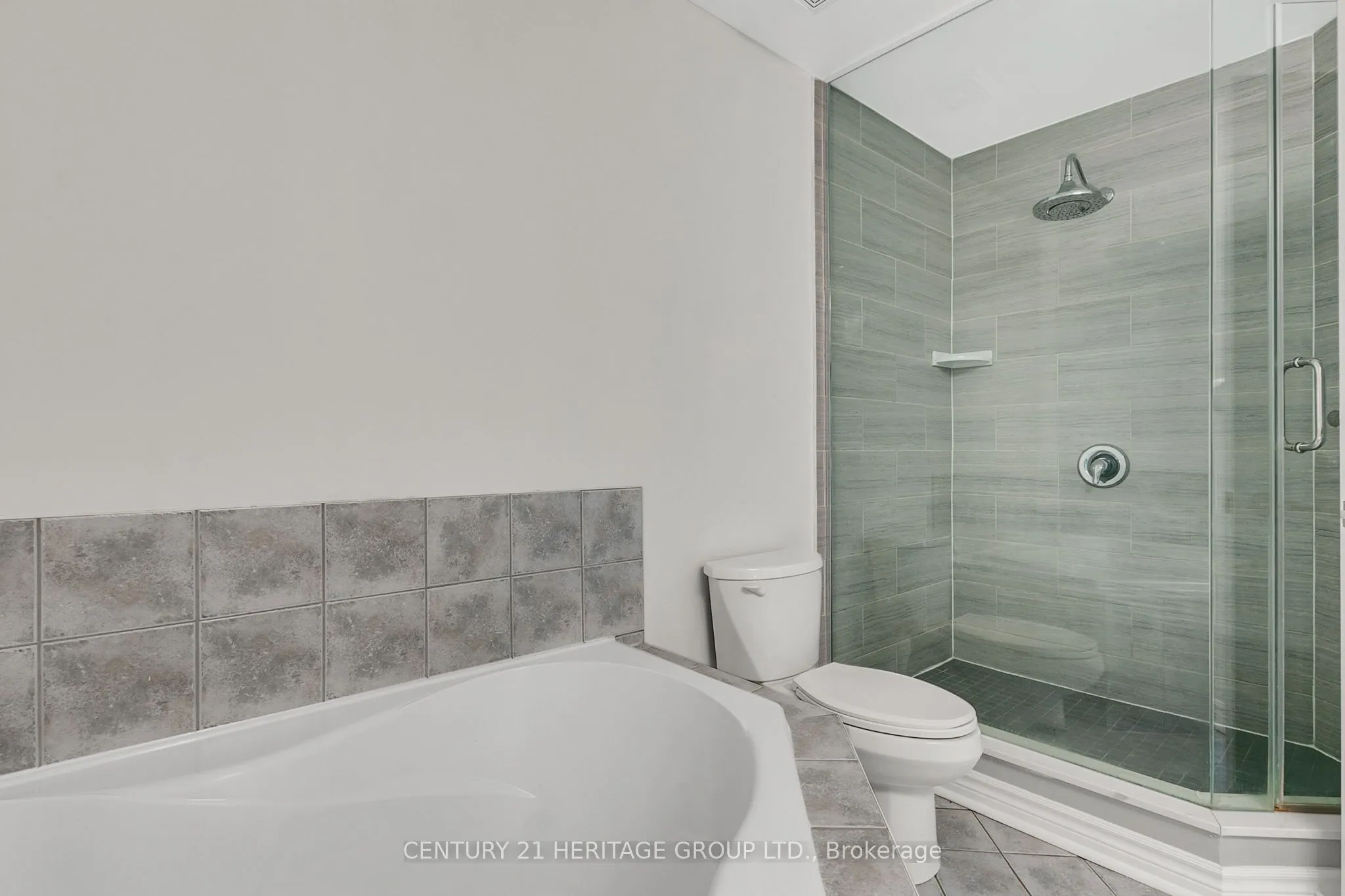 10 Post Oak Drive, #7