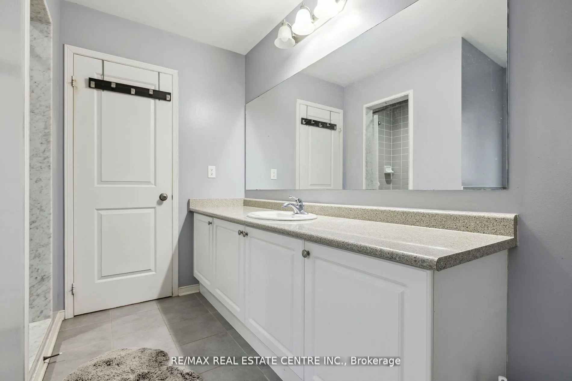 17 Treetops Boulevard
