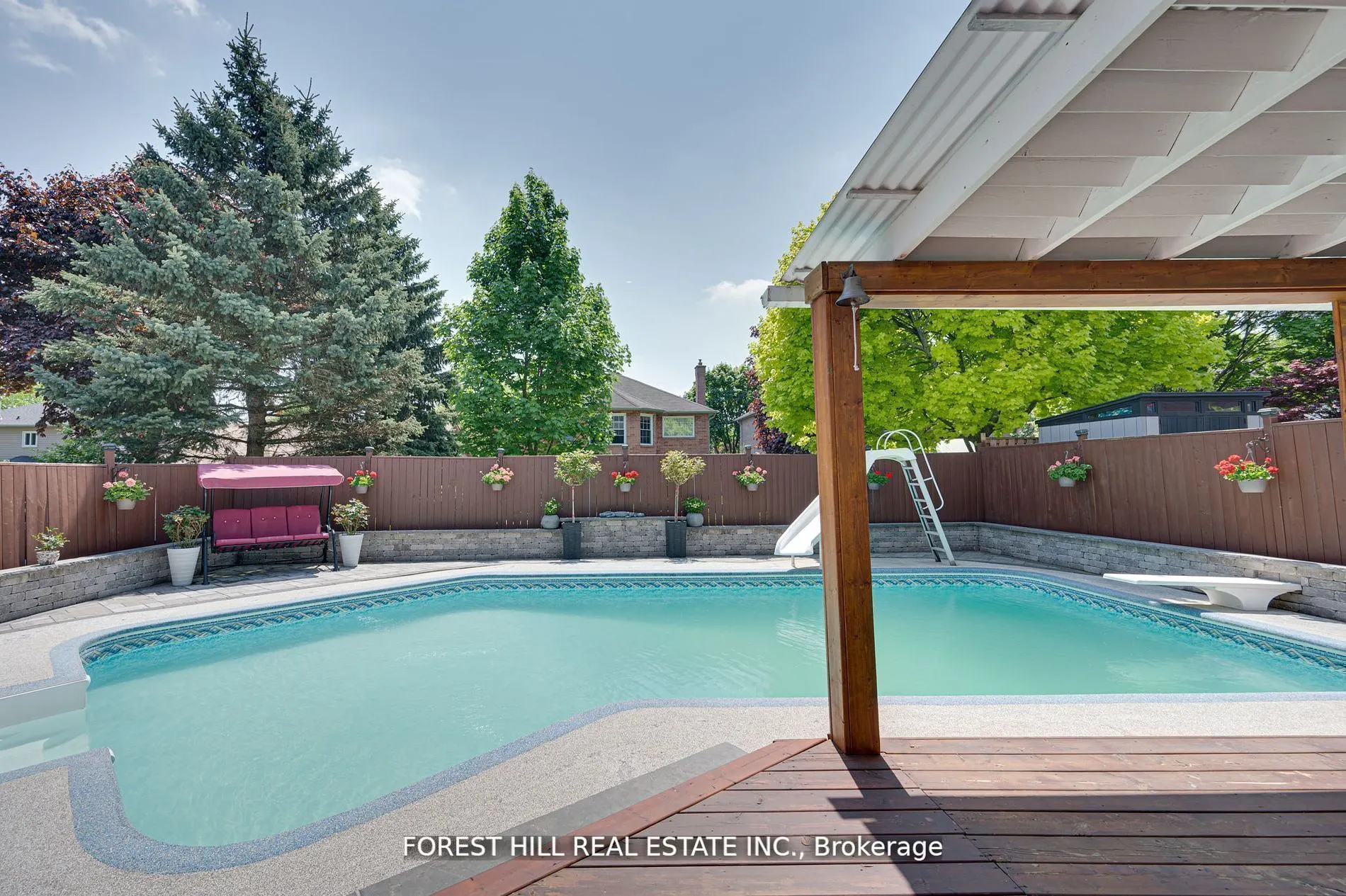 48 Haskell Crescent