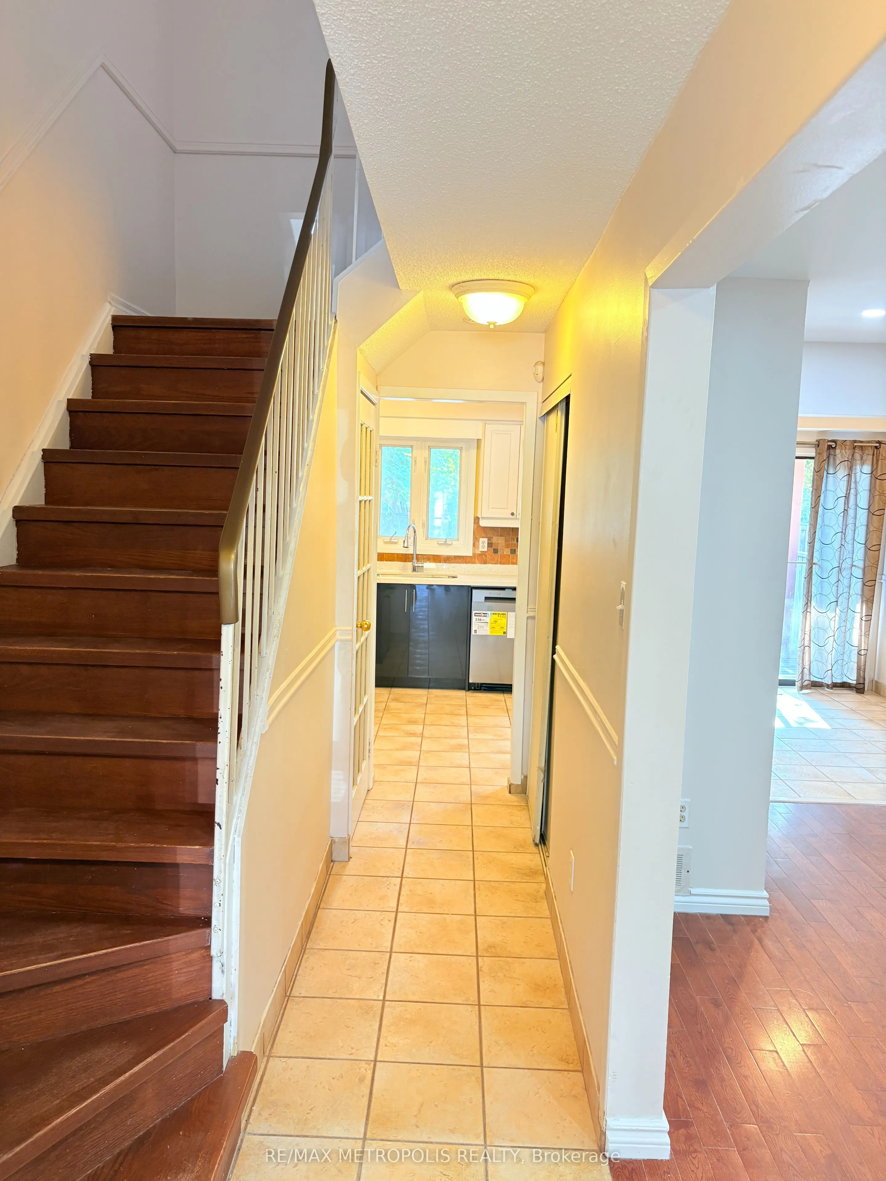 16 Tinti Place