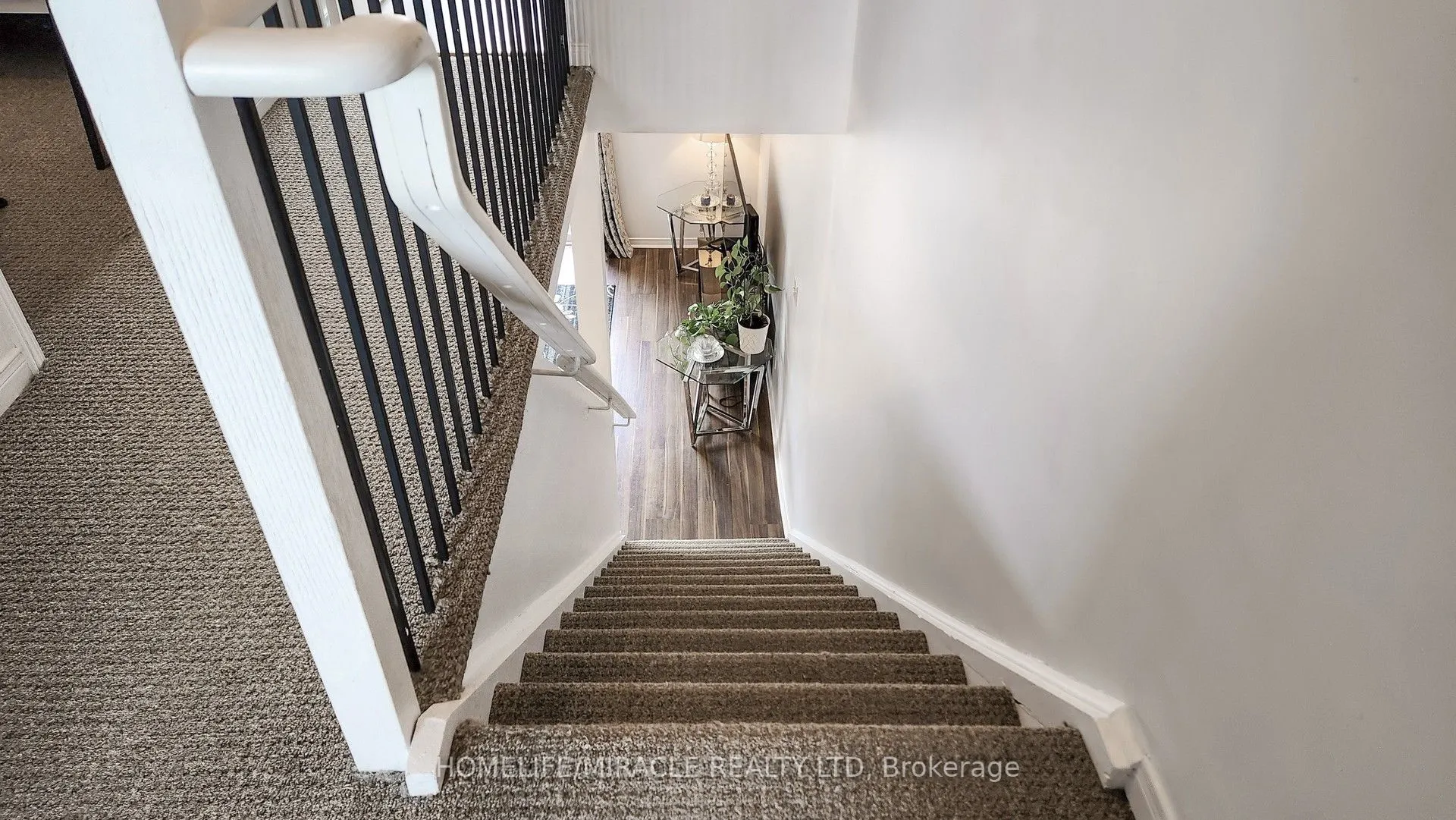 4 William Curtis Circle, #21