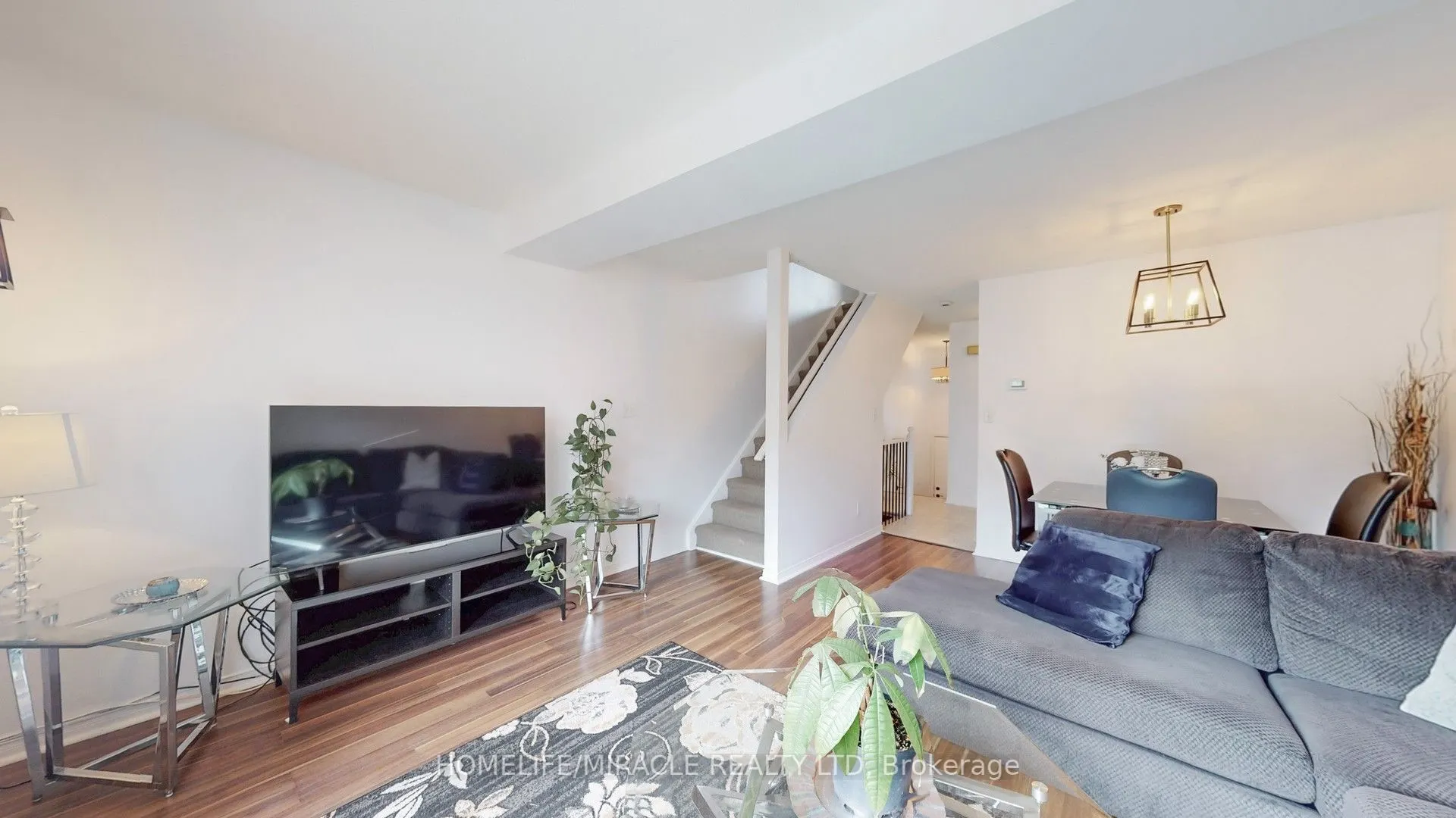 4 William Curtis Circle, #21