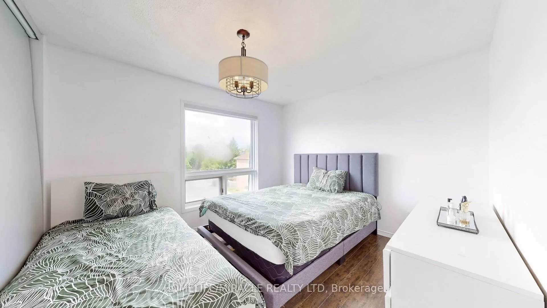 4 William Curtis Circle, #21